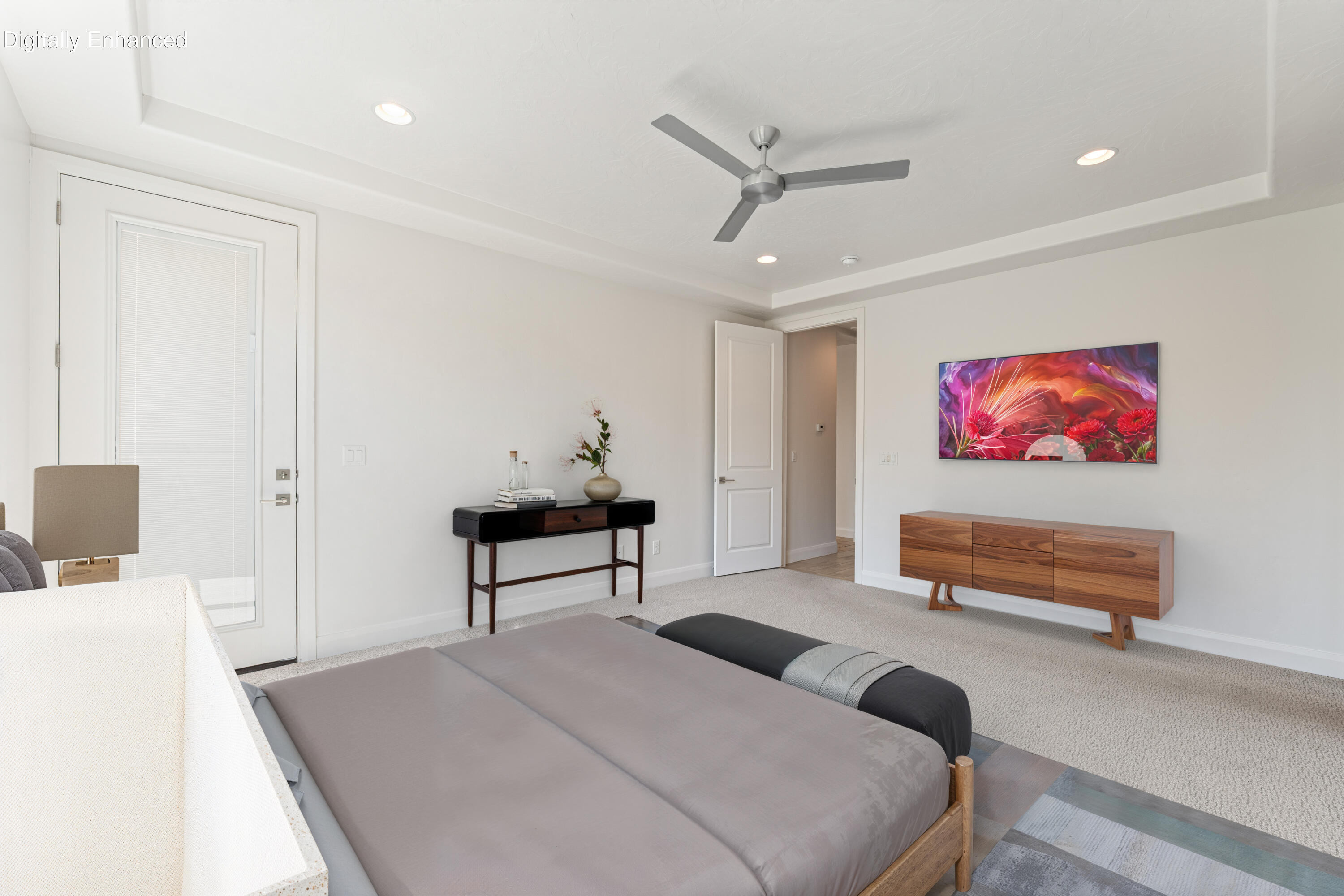 WARNER GATEWAY - Residential
