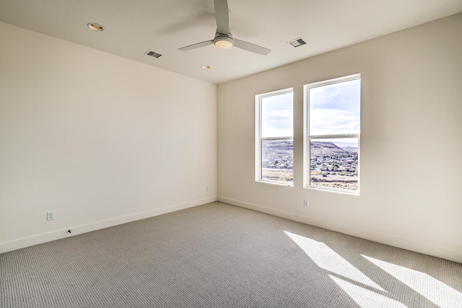 SOUTH RIM AT FOREMASTER RIDGE - Residential