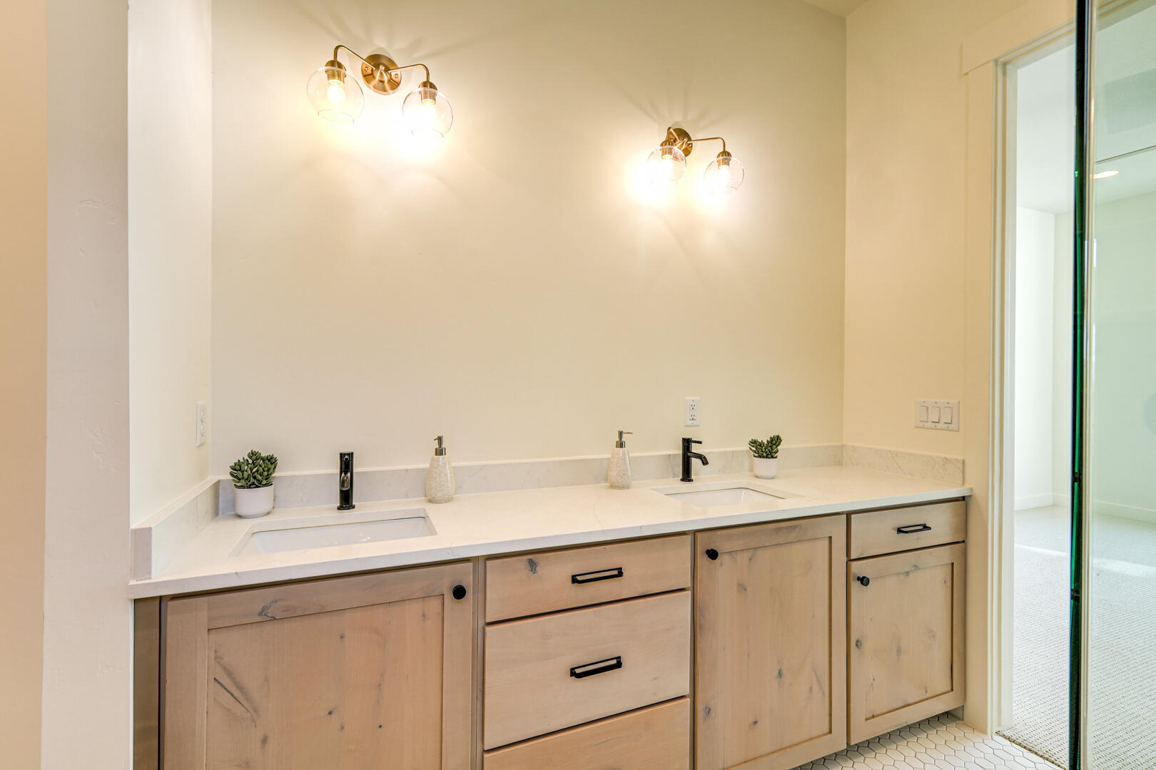 SOUTH RIM AT FOREMASTER RIDGE - Residential