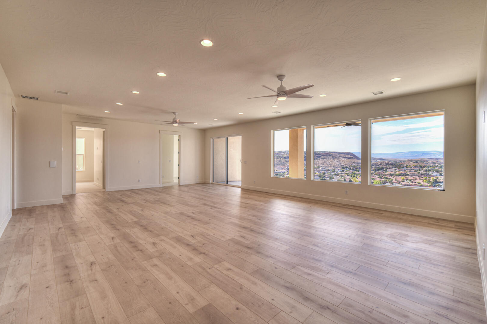 SOUTH RIM AT FOREMASTER RIDGE - Residential