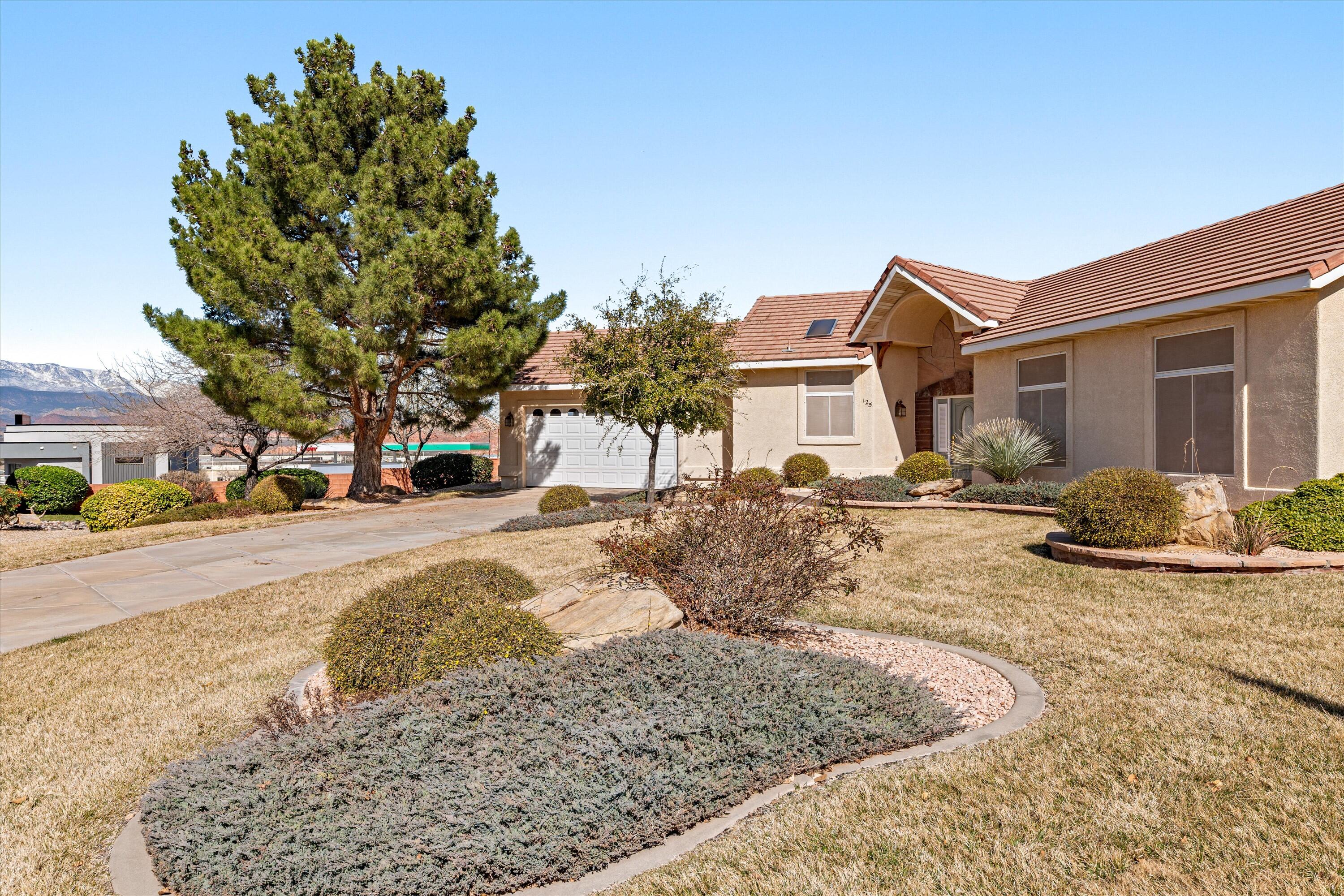 PAINTED HILLS RLINGTON HEIGHTS - Residential