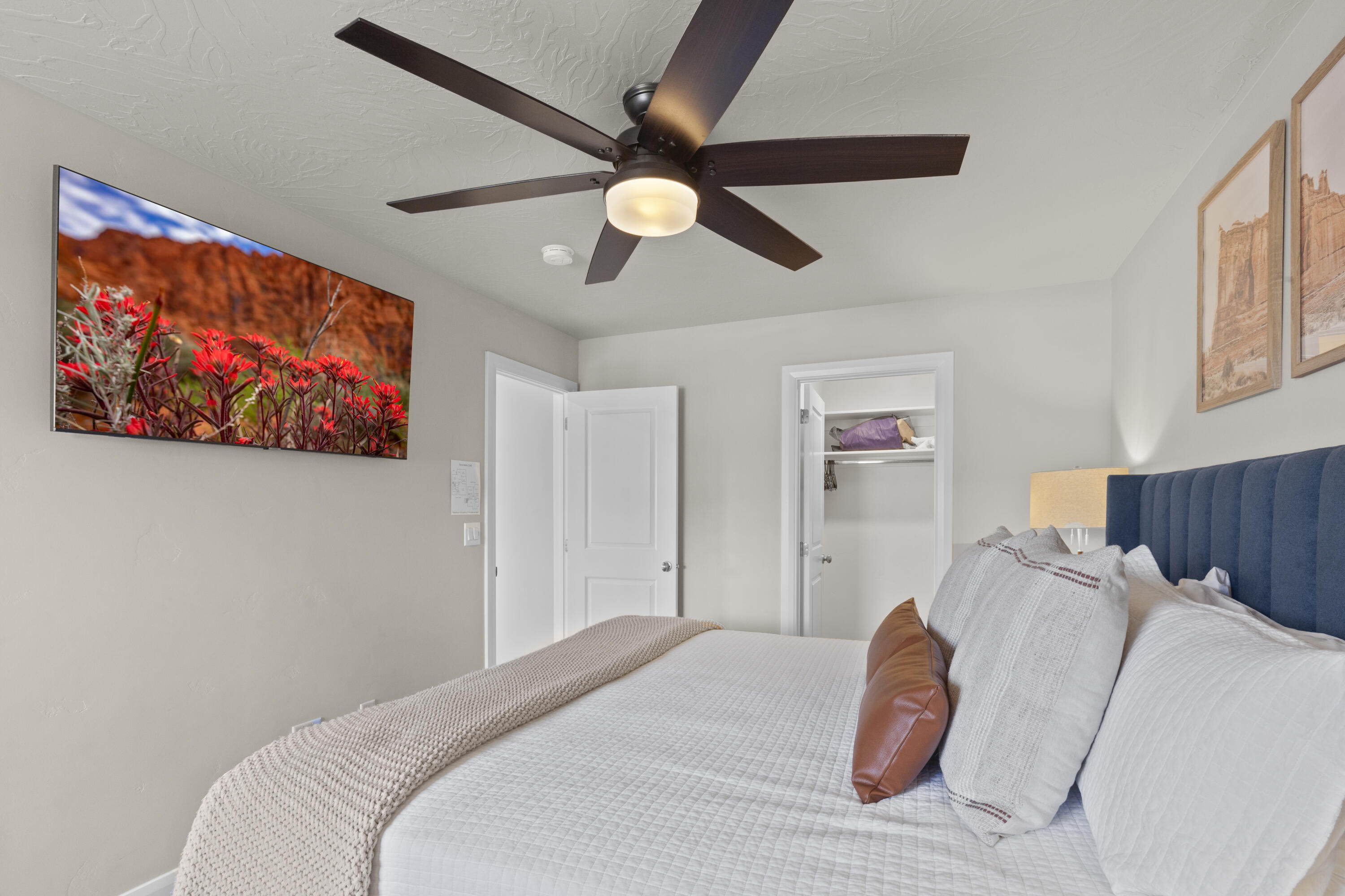 ESCONDIDO AT SIENNA HILLS - Residential