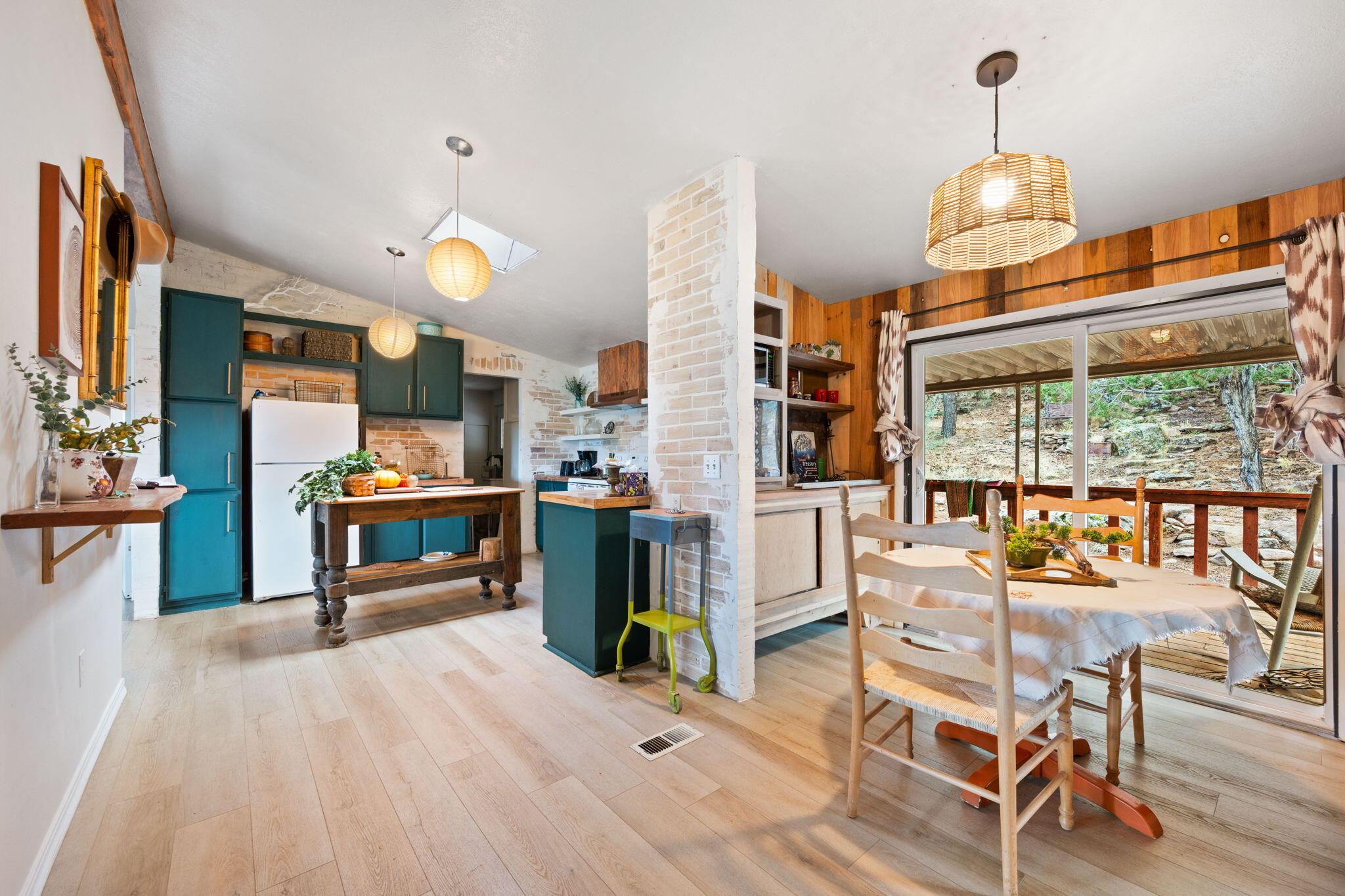 APPLE VALLEY RANCH - Residential