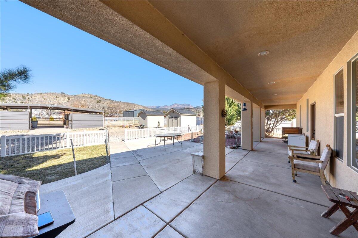 DIAMOND VALLEY ACRES - Residential