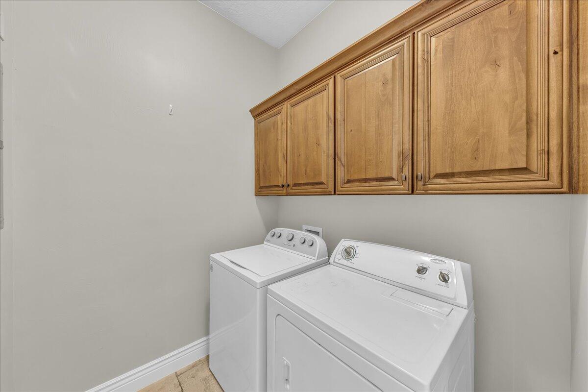 CORAL SPRINGS CONDOMINIUMS - Residential