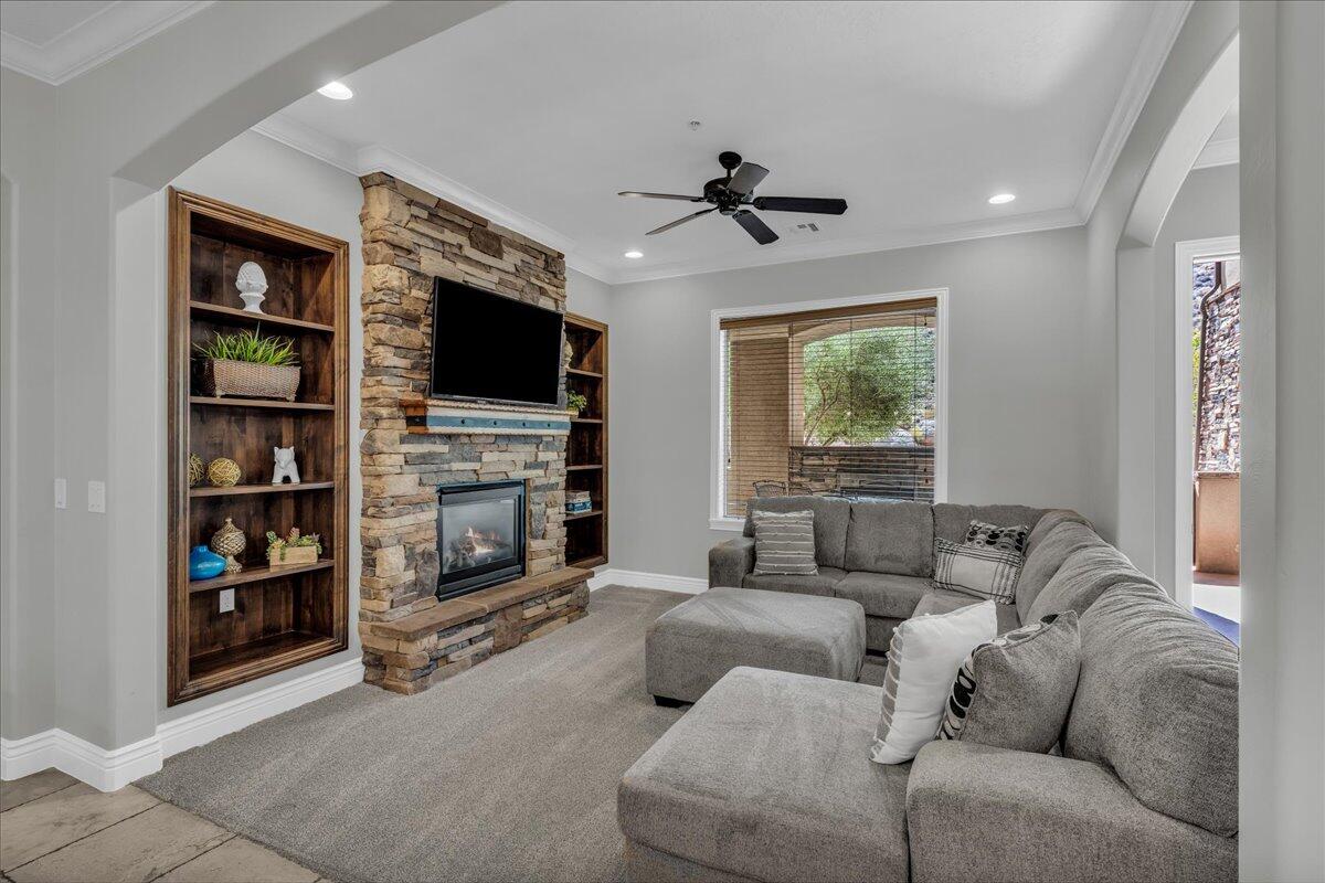 CORAL SPRINGS CONDOMINIUMS - Residential