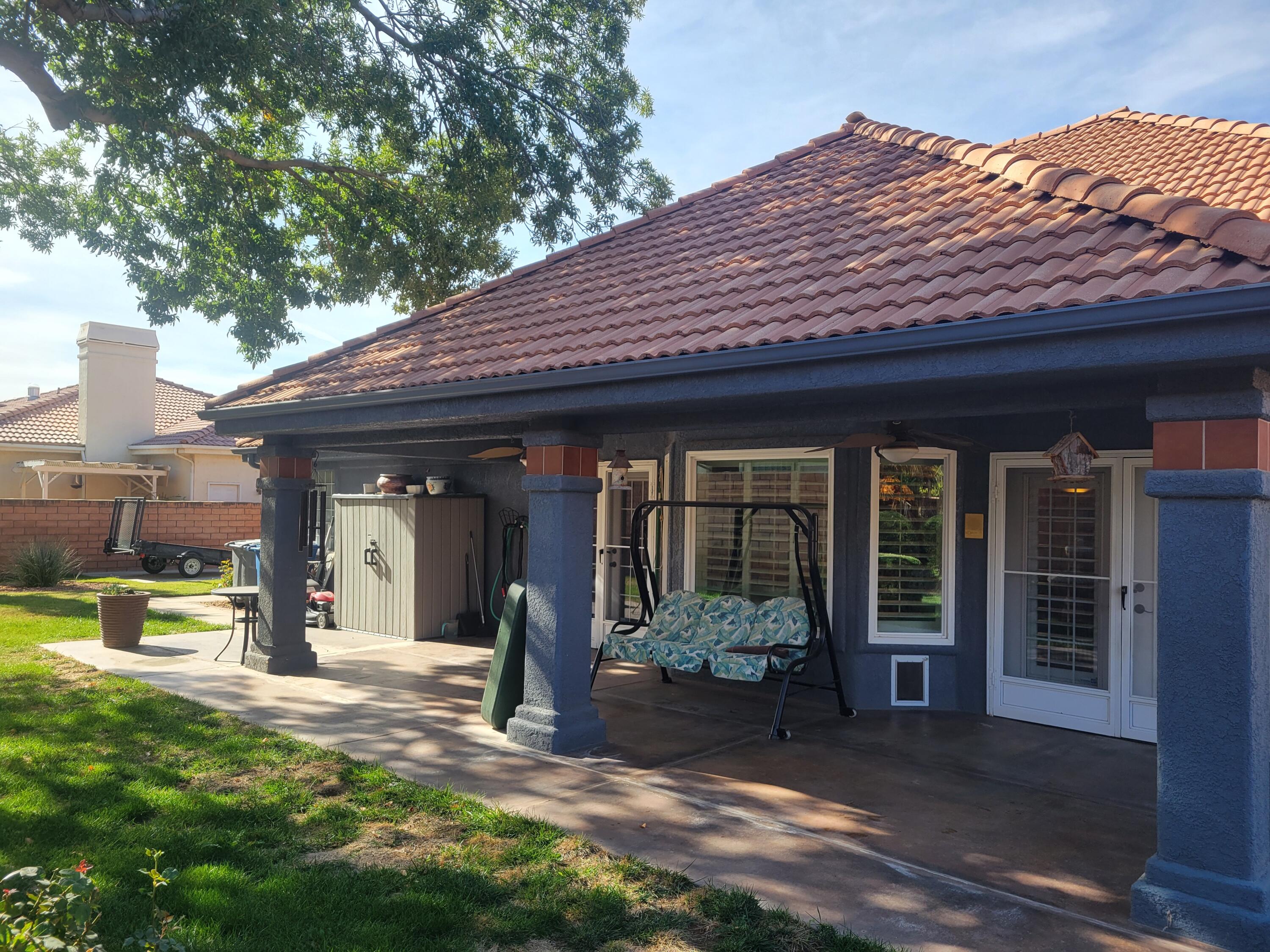 RANCHO BLOOMINGTON - Residential