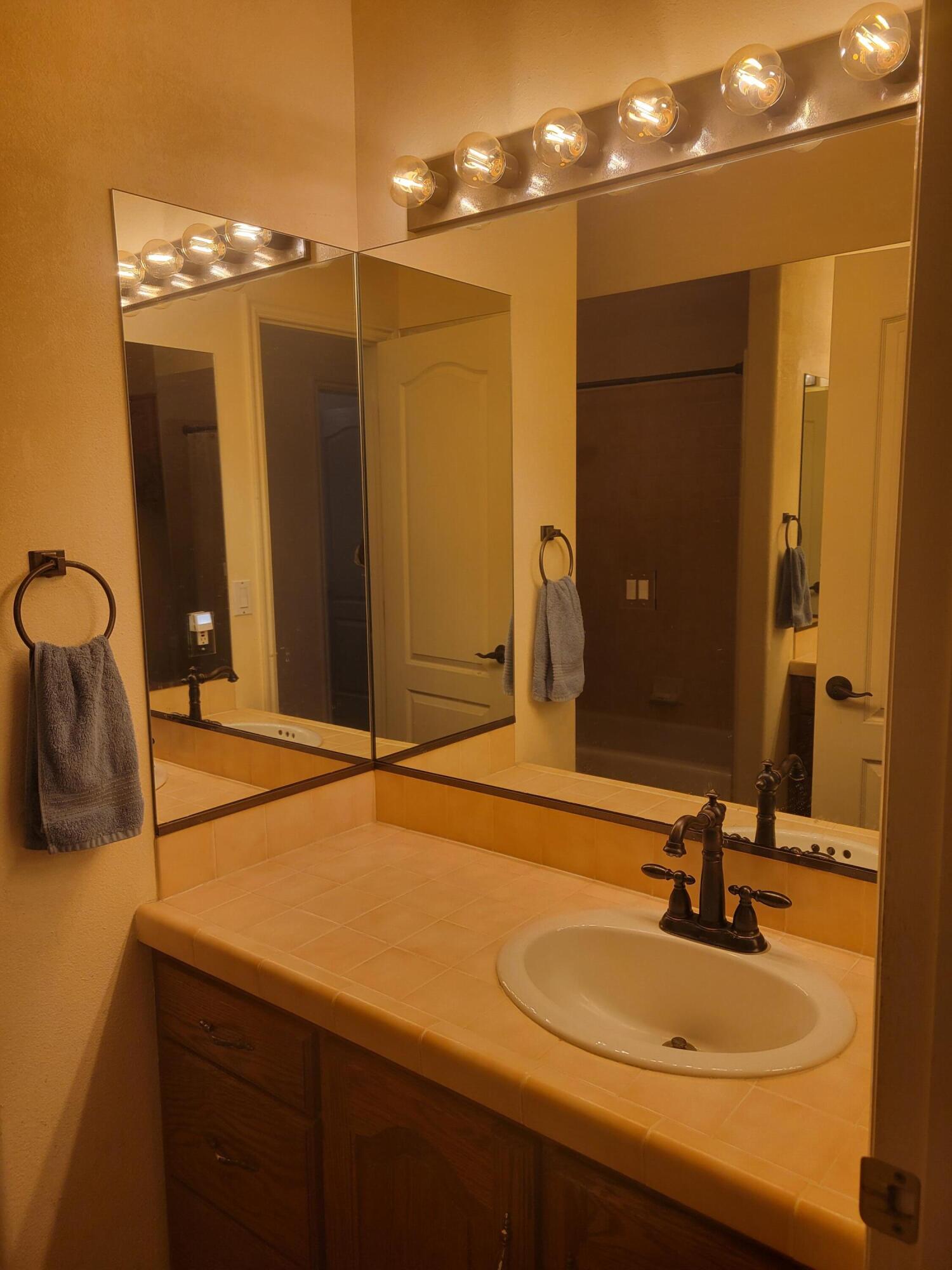 RANCHO BLOOMINGTON - Residential