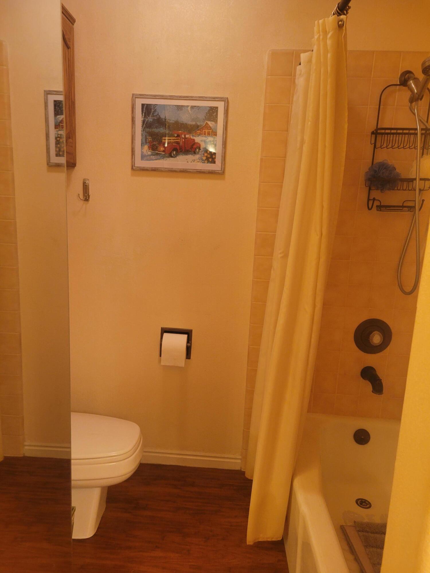 RANCHO BLOOMINGTON - Residential