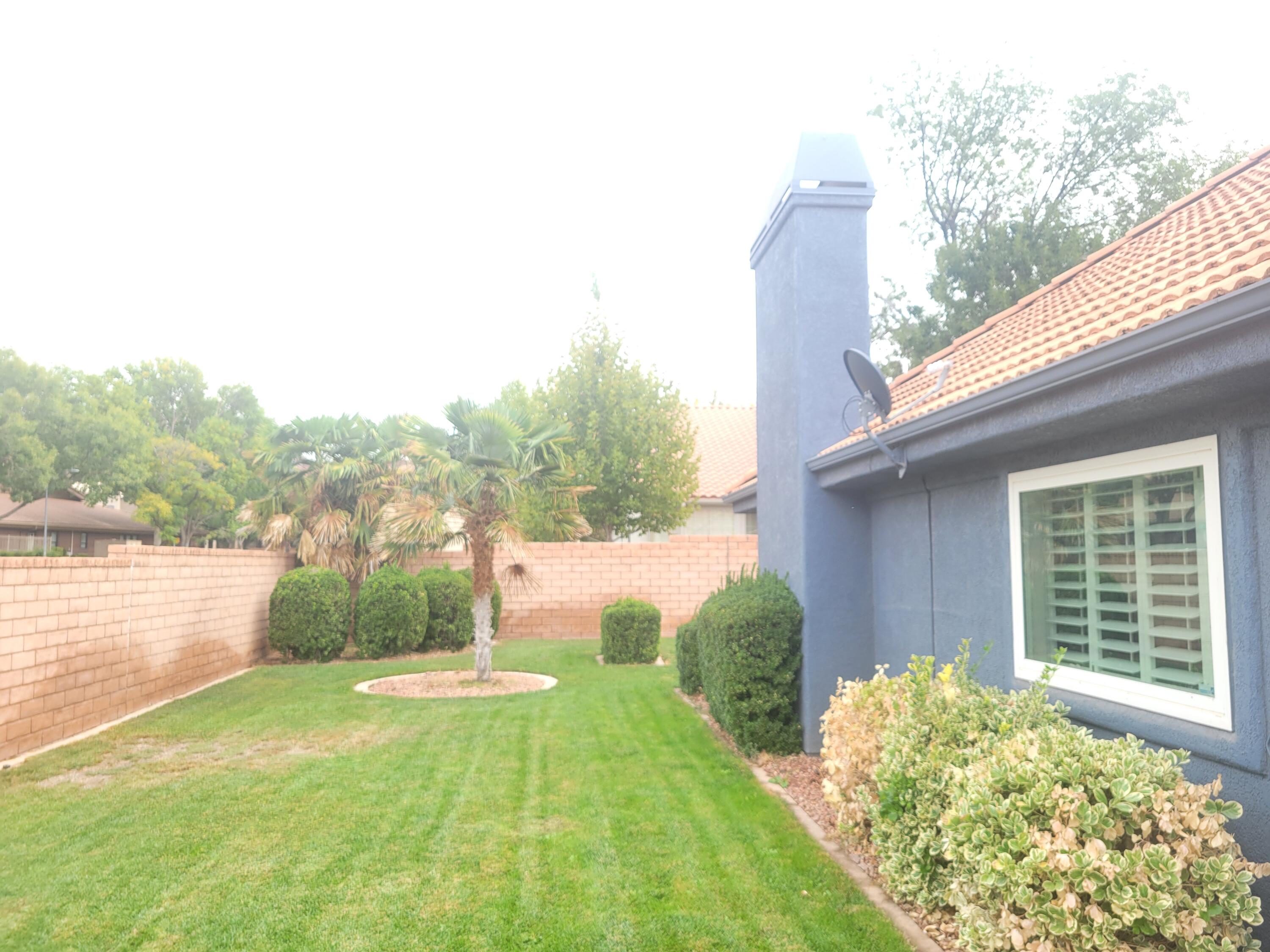 RANCHO BLOOMINGTON - Residential