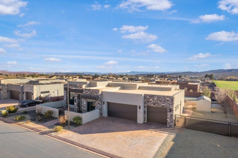 Photo of 513 W 80 S, Ivins, UT 84738 (MLS # 26-276073)