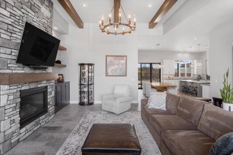 Tiny photo for 513 W 80 S, Ivins, UT 84738 (MLS # 26-276073)