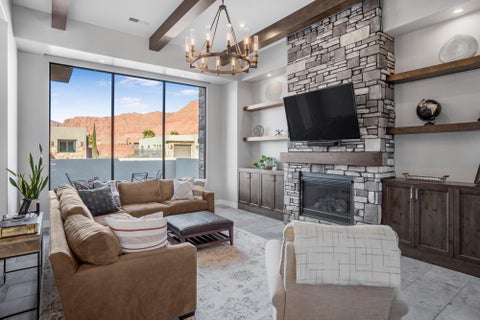 Tiny photo for 513 W 80 S, Ivins, UT 84738 (MLS # 26-276073)