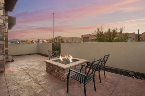 Tiny photo for 513 W 80 S, Ivins, UT 84738 (MLS # 26-276073)