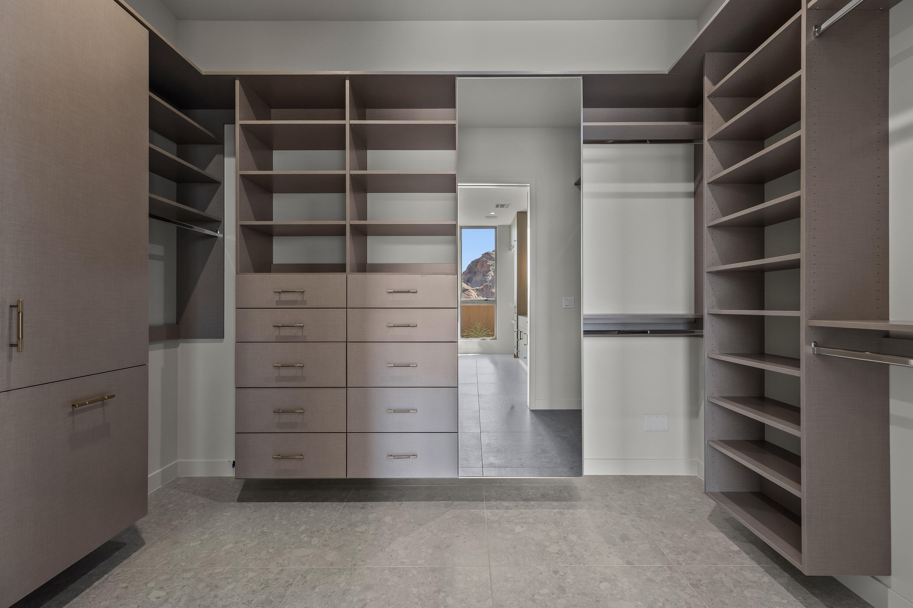 ESTATES AT SAND HOLLOW - Residential