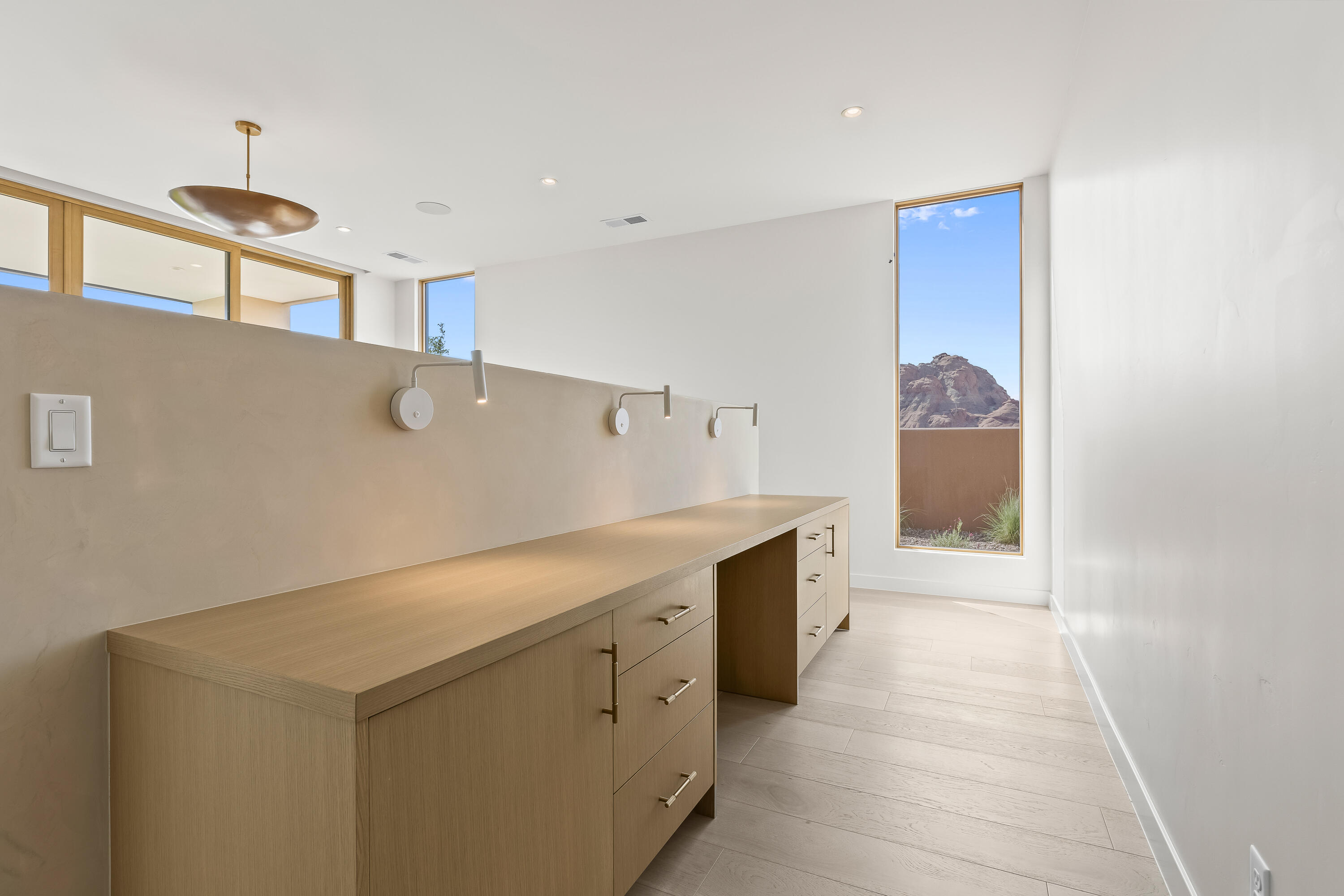 ESTATES AT SAND HOLLOW - Residential