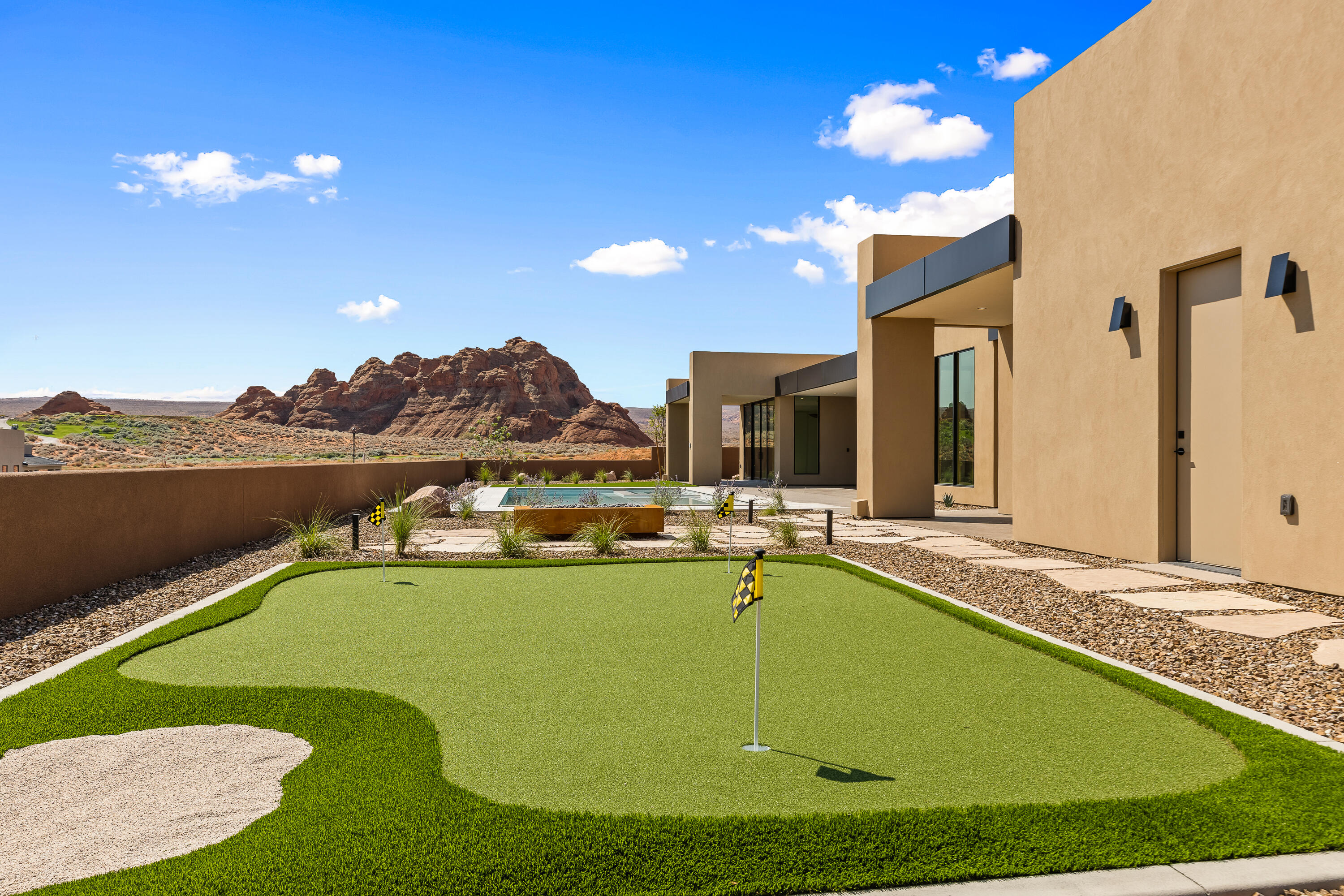 ESTATES AT SAND HOLLOW - Residential