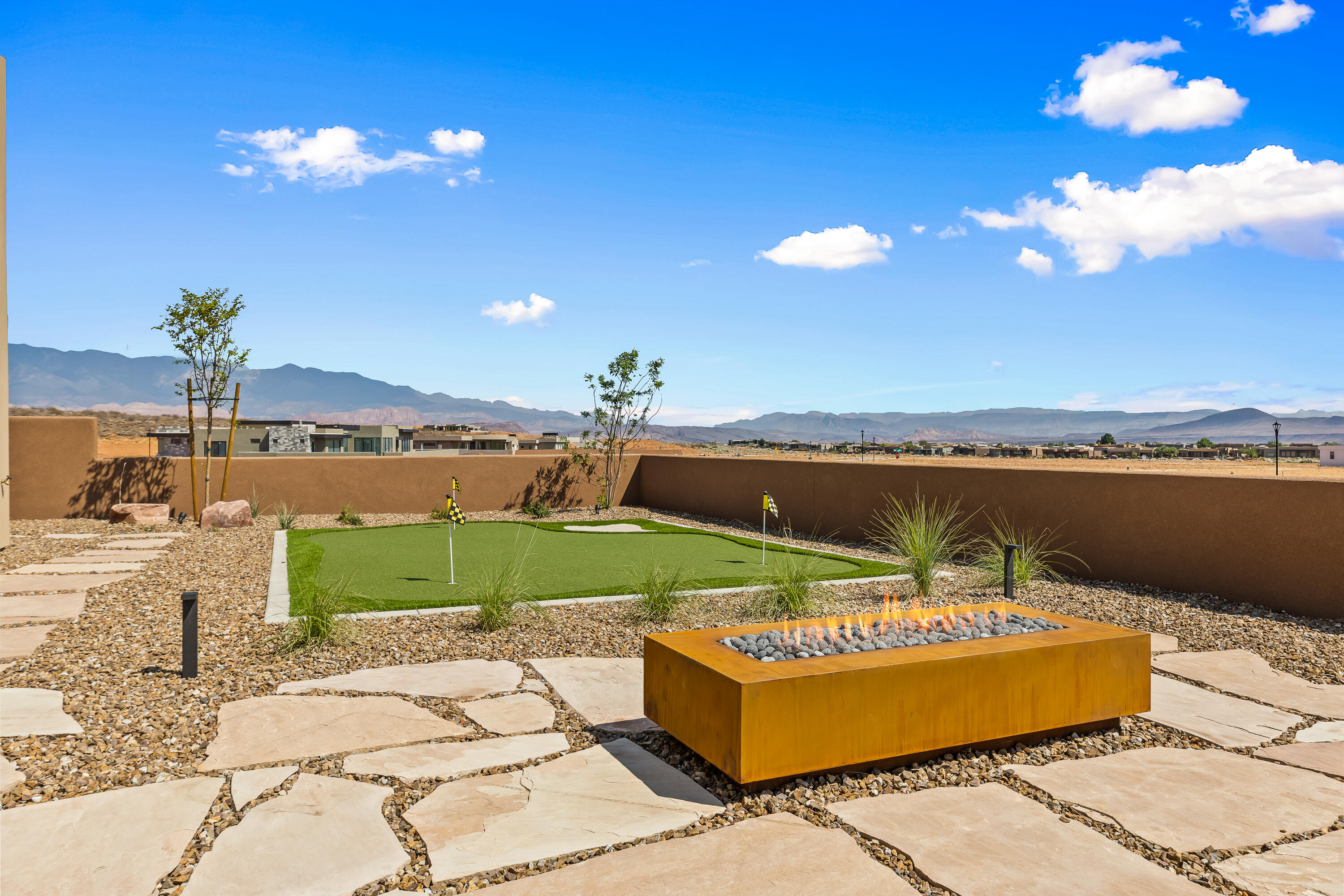 ESTATES AT SAND HOLLOW - Residential