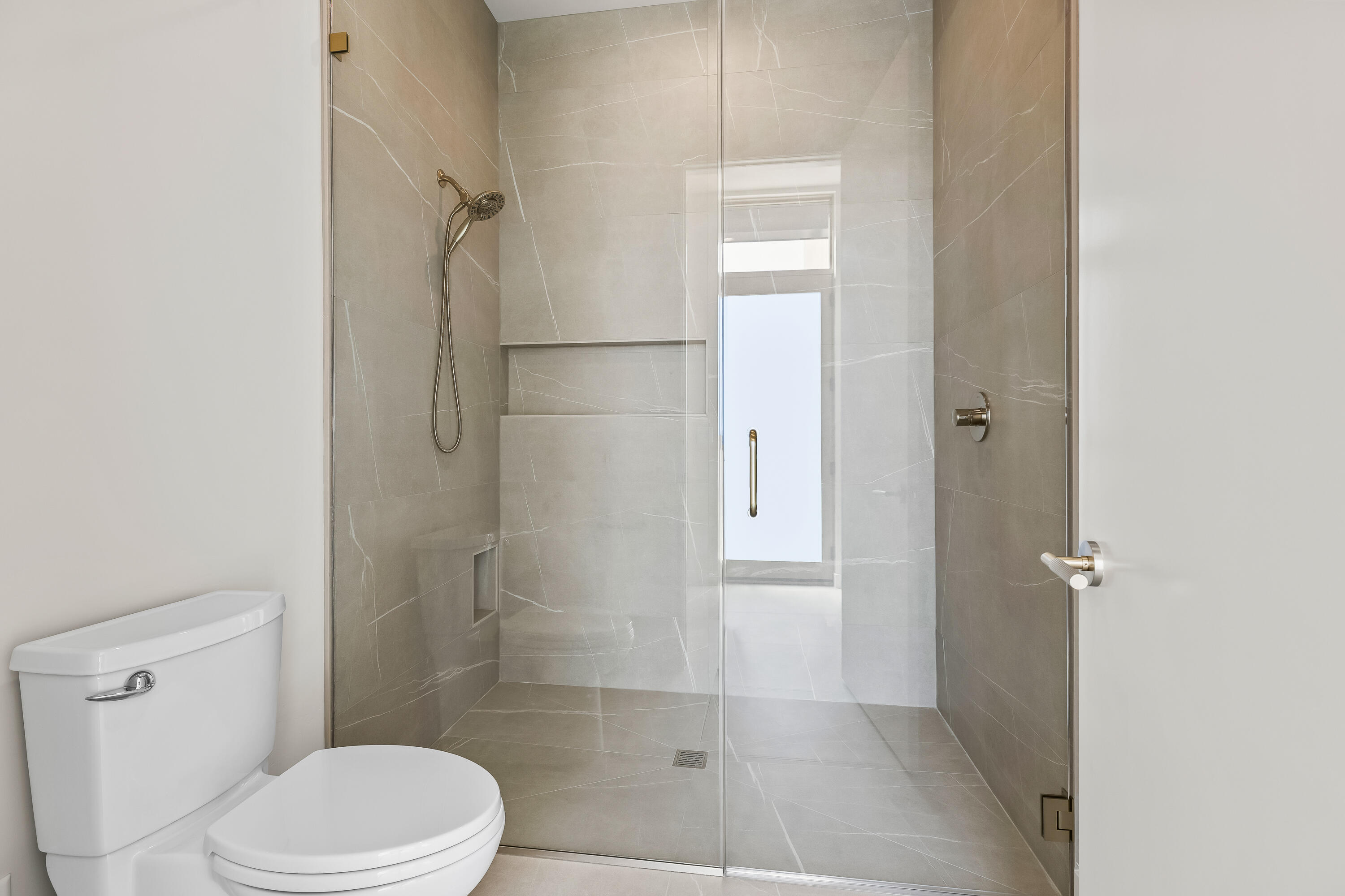 ESTATES AT SAND HOLLOW - Residential