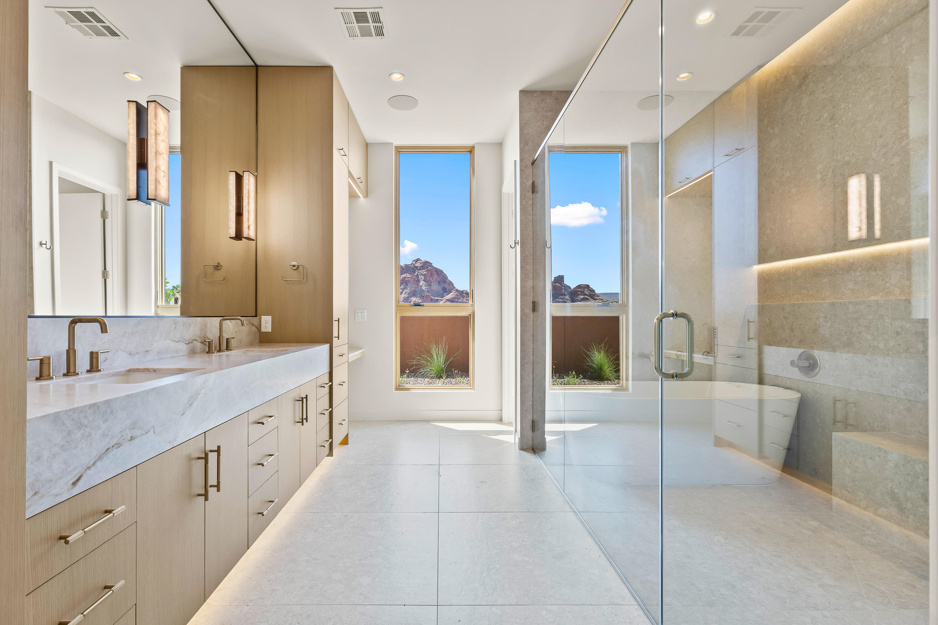 ESTATES AT SAND HOLLOW - Residential