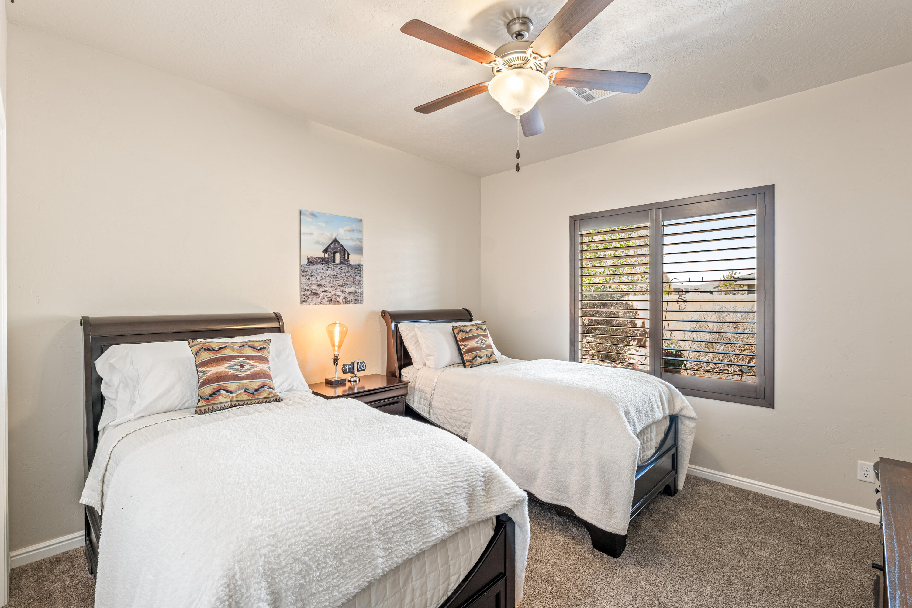 REDWOOD ESTATES - Residential