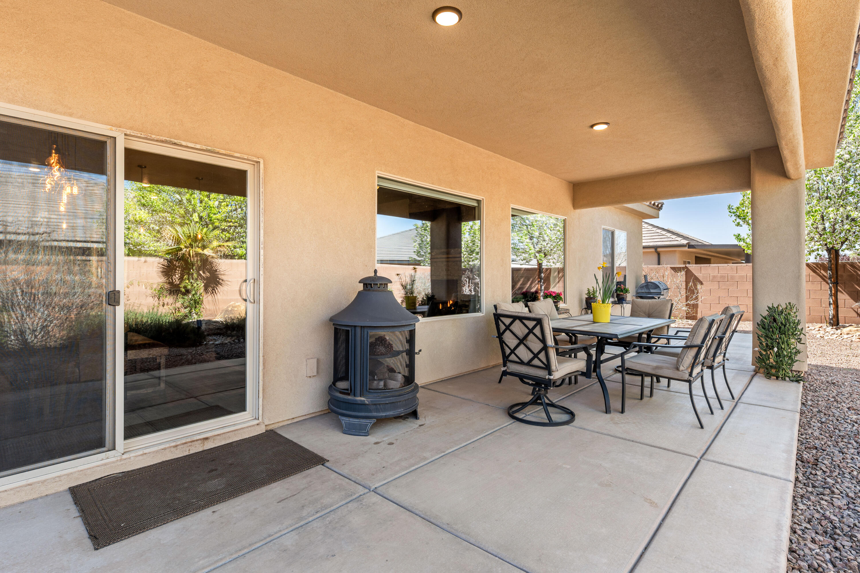 REDWOOD ESTATES - Residential