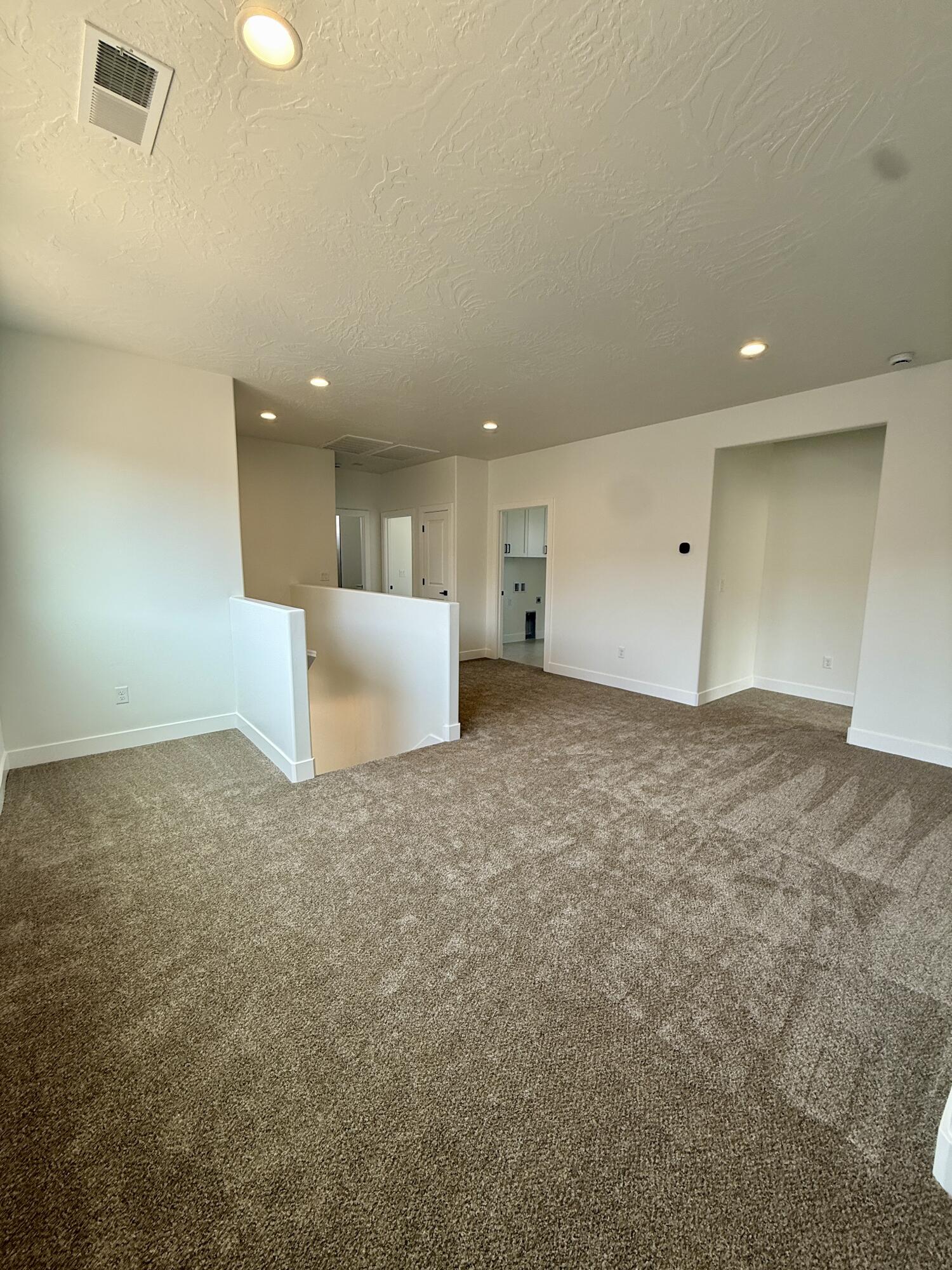 DESERT RESERVE - Residential