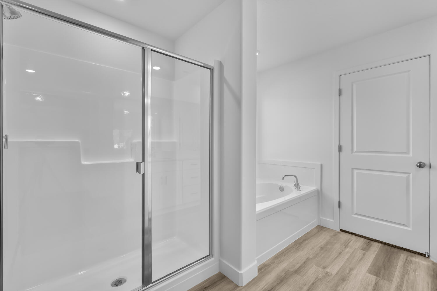 STANDING ROCK WEST AT LONG VALLEY - Residential