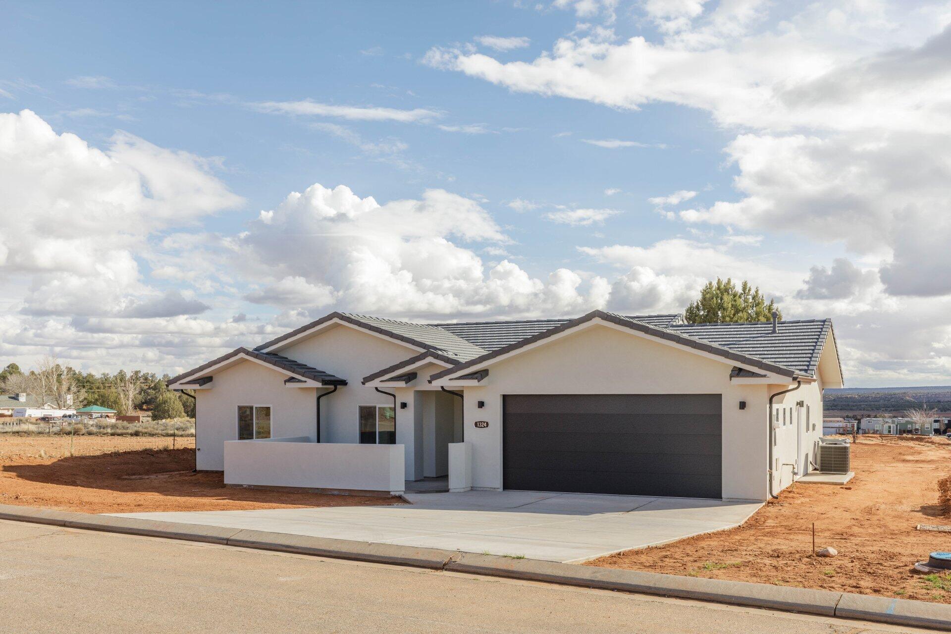 CEDAR POINT - Residential