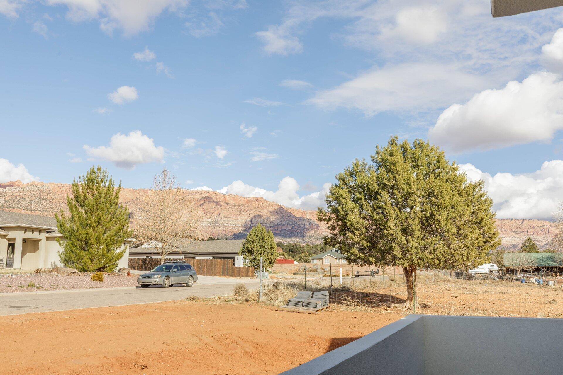 CEDAR POINT - Residential