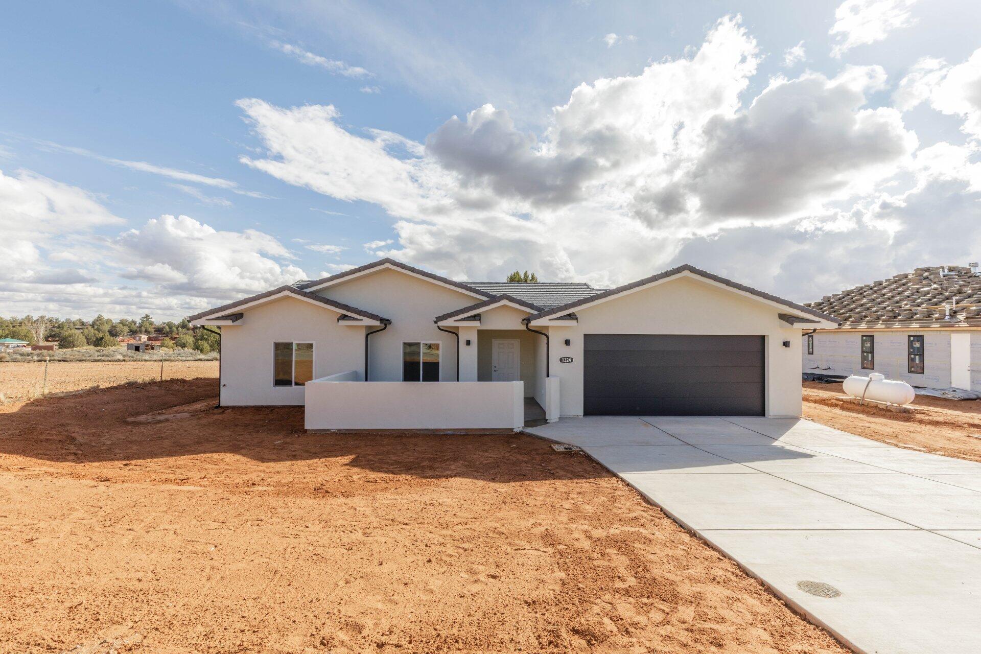 CEDAR POINT - Residential