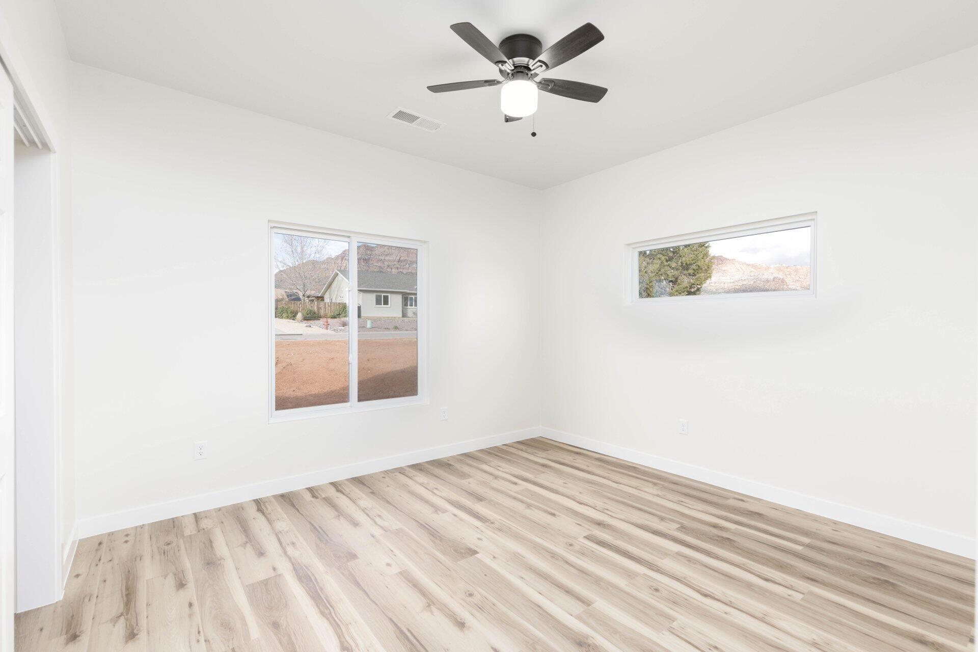 CEDAR POINT - Residential