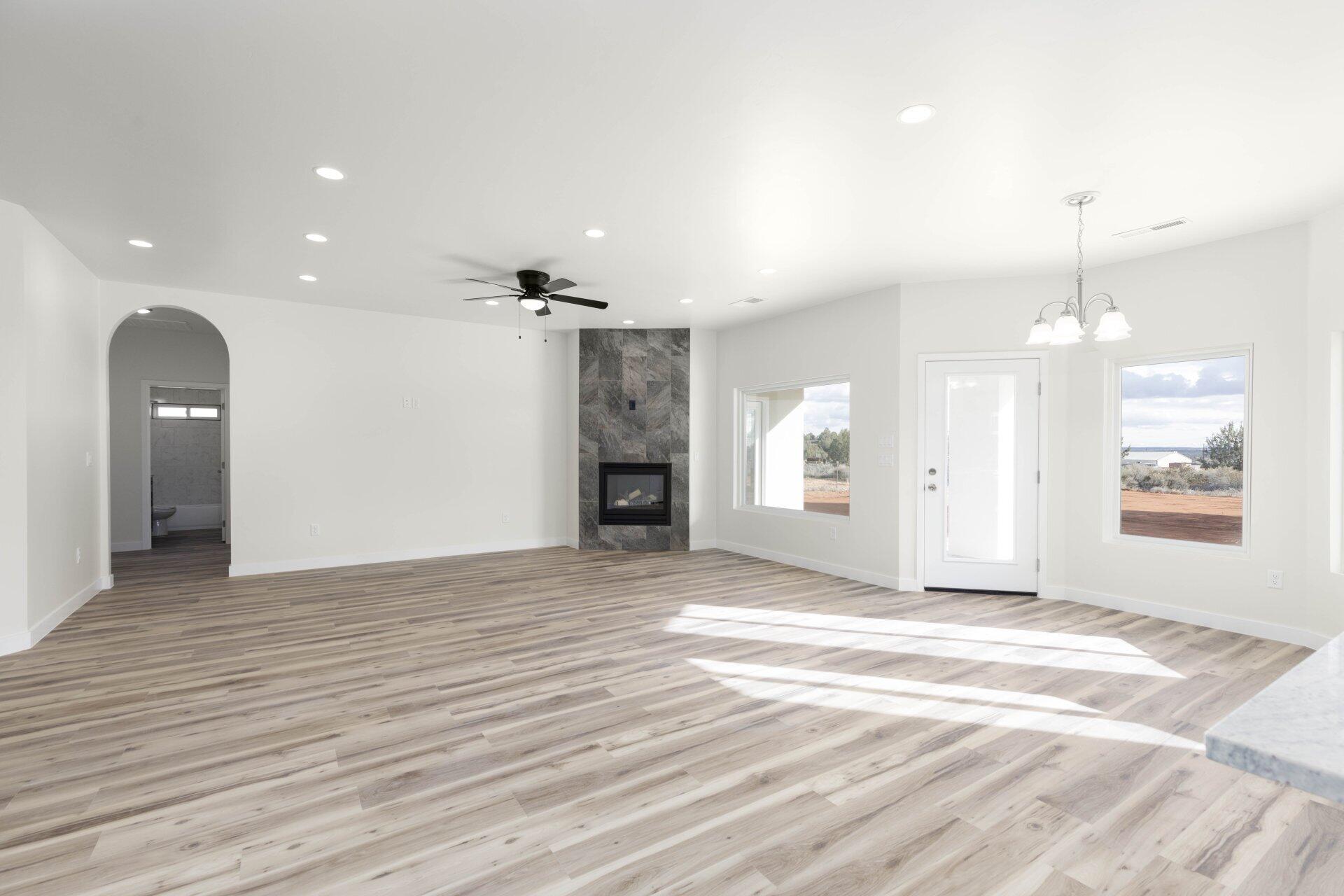 CEDAR POINT - Residential