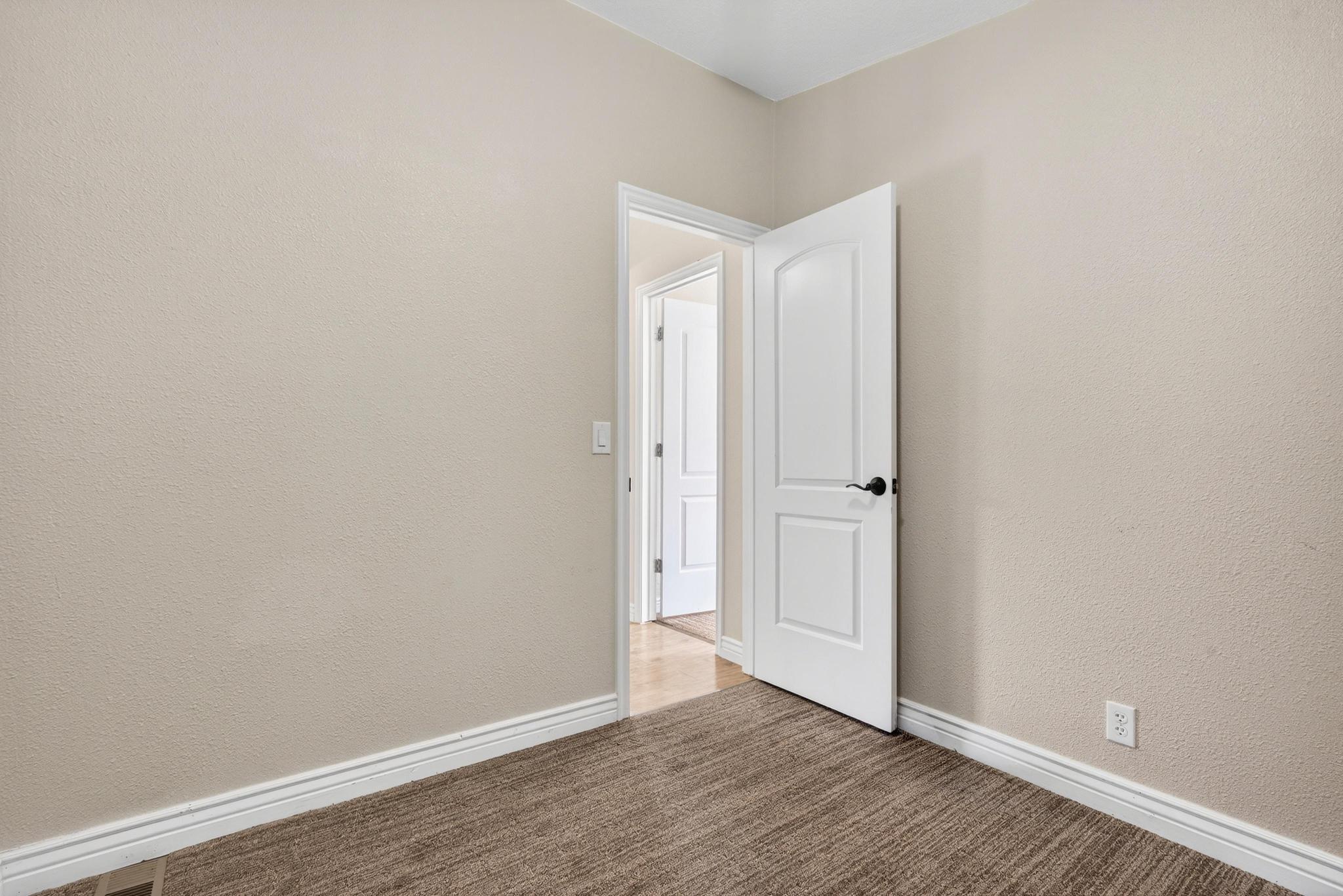 APPLE VALLEY RANCH - Residential