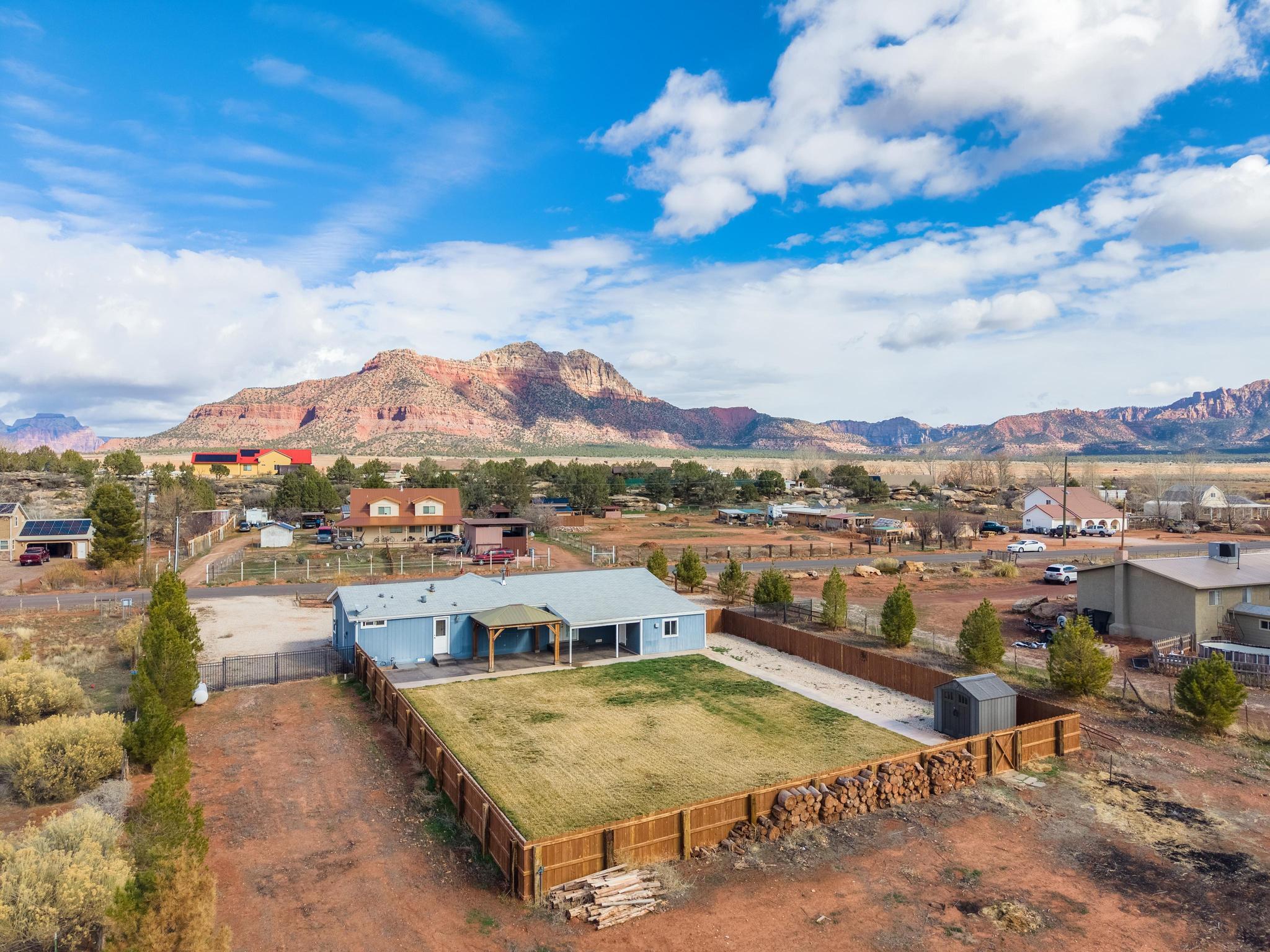 APPLE VALLEY RANCH - Residential