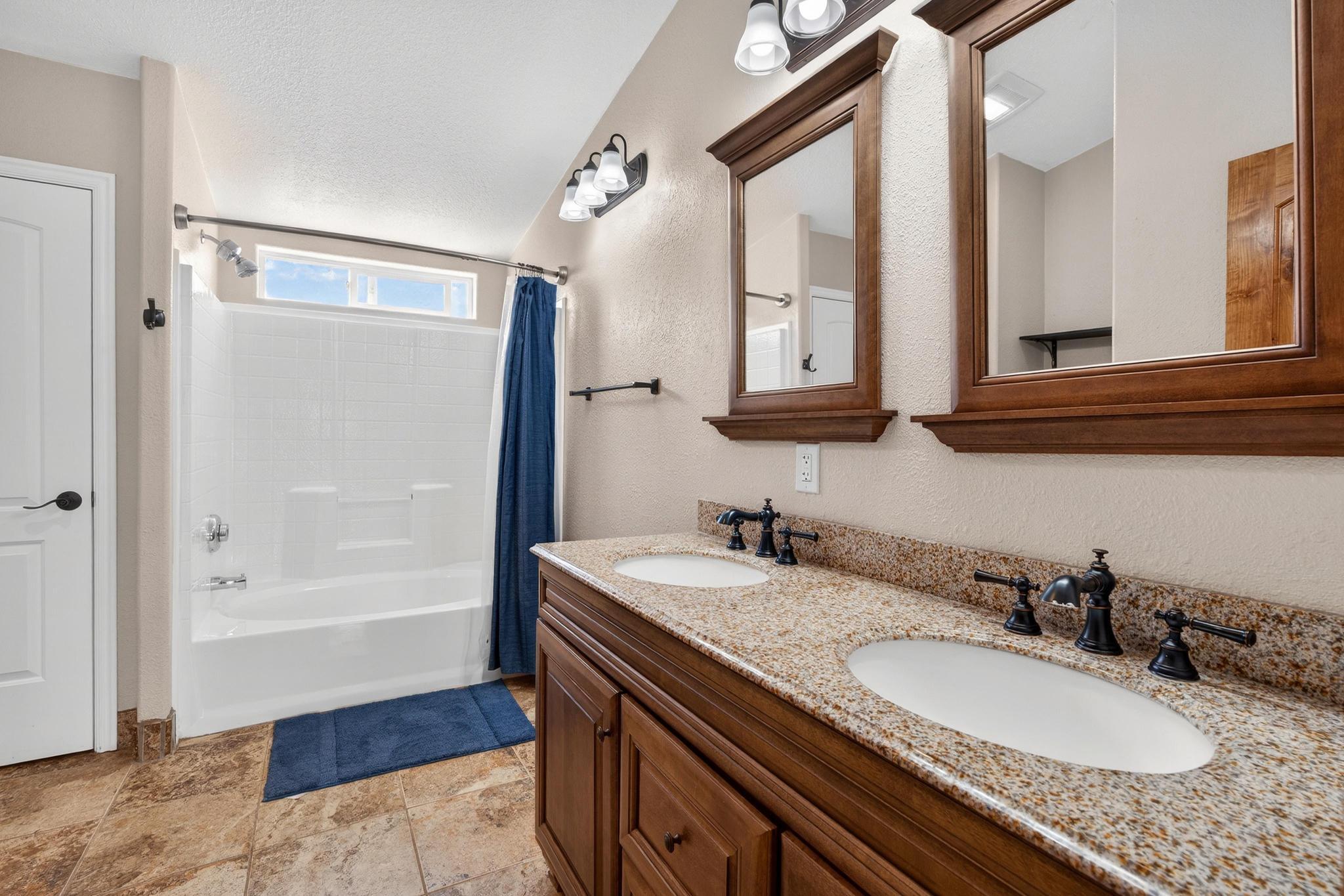 APPLE VALLEY RANCH - Residential