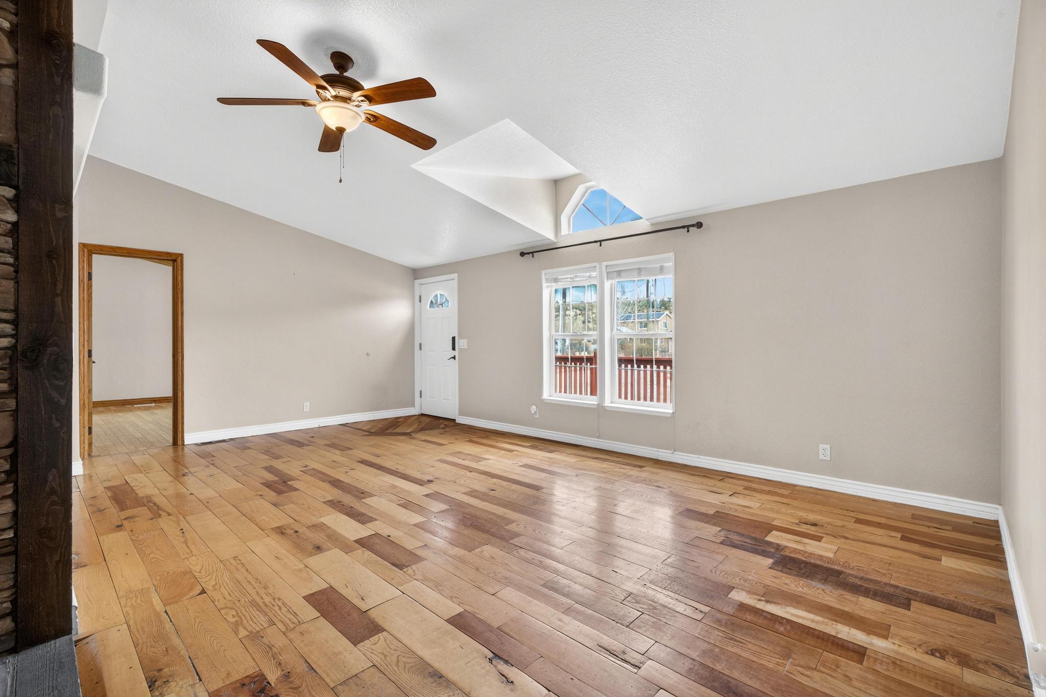 APPLE VALLEY RANCH - Residential