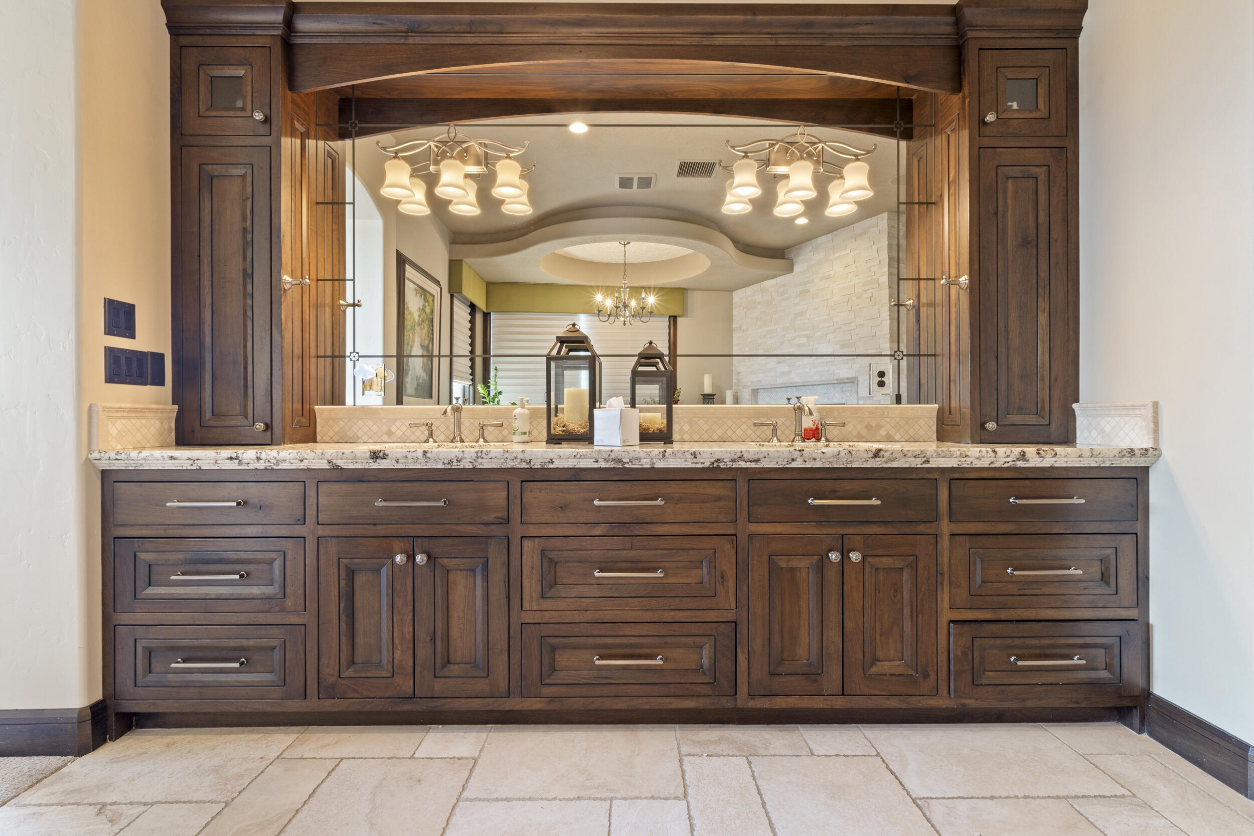 STONE CLIFF - Residential