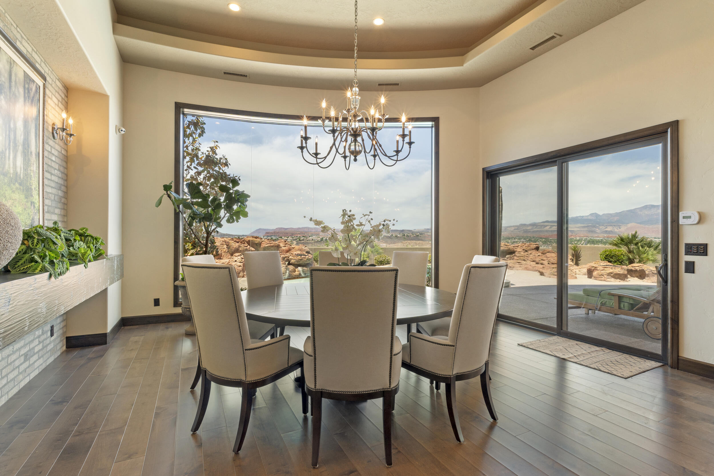 STONE CLIFF - Residential