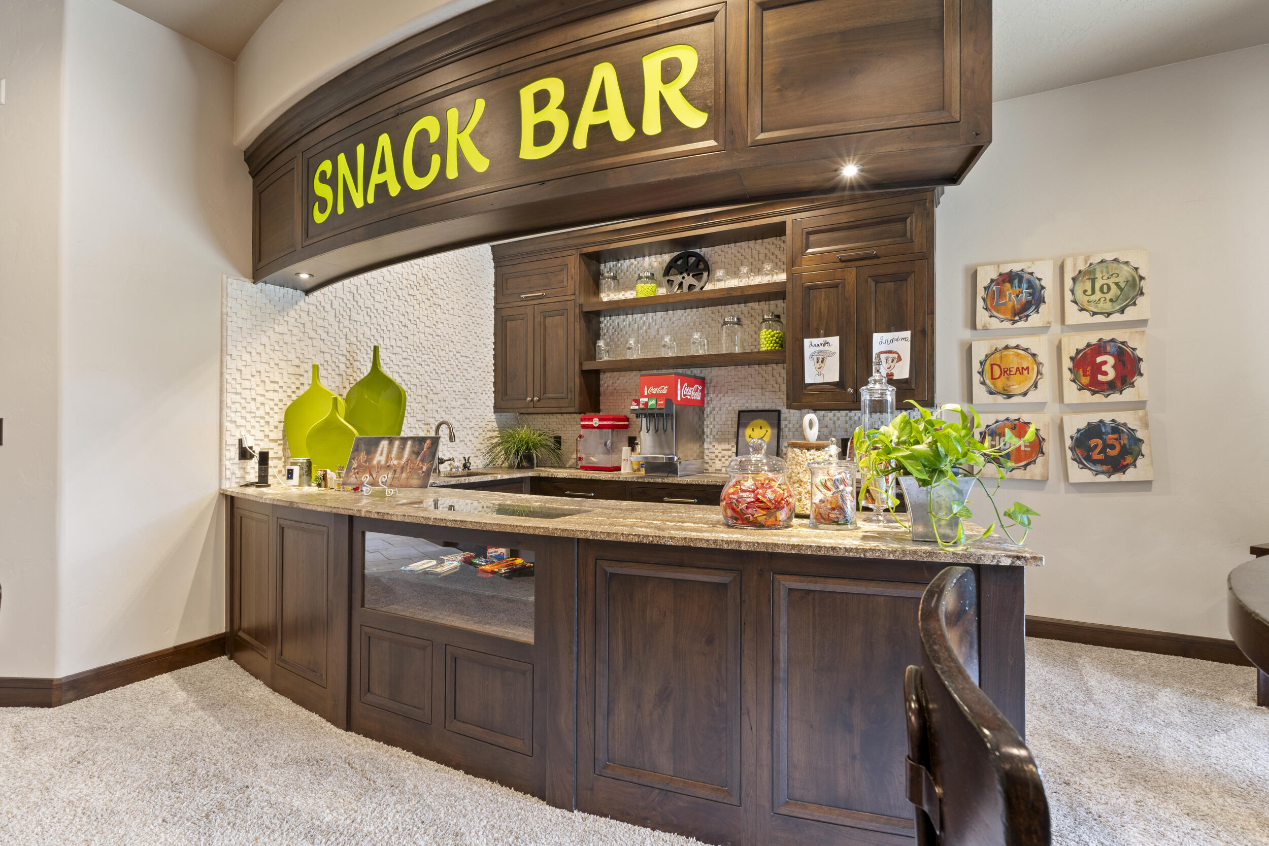 STONE CLIFF - Residential