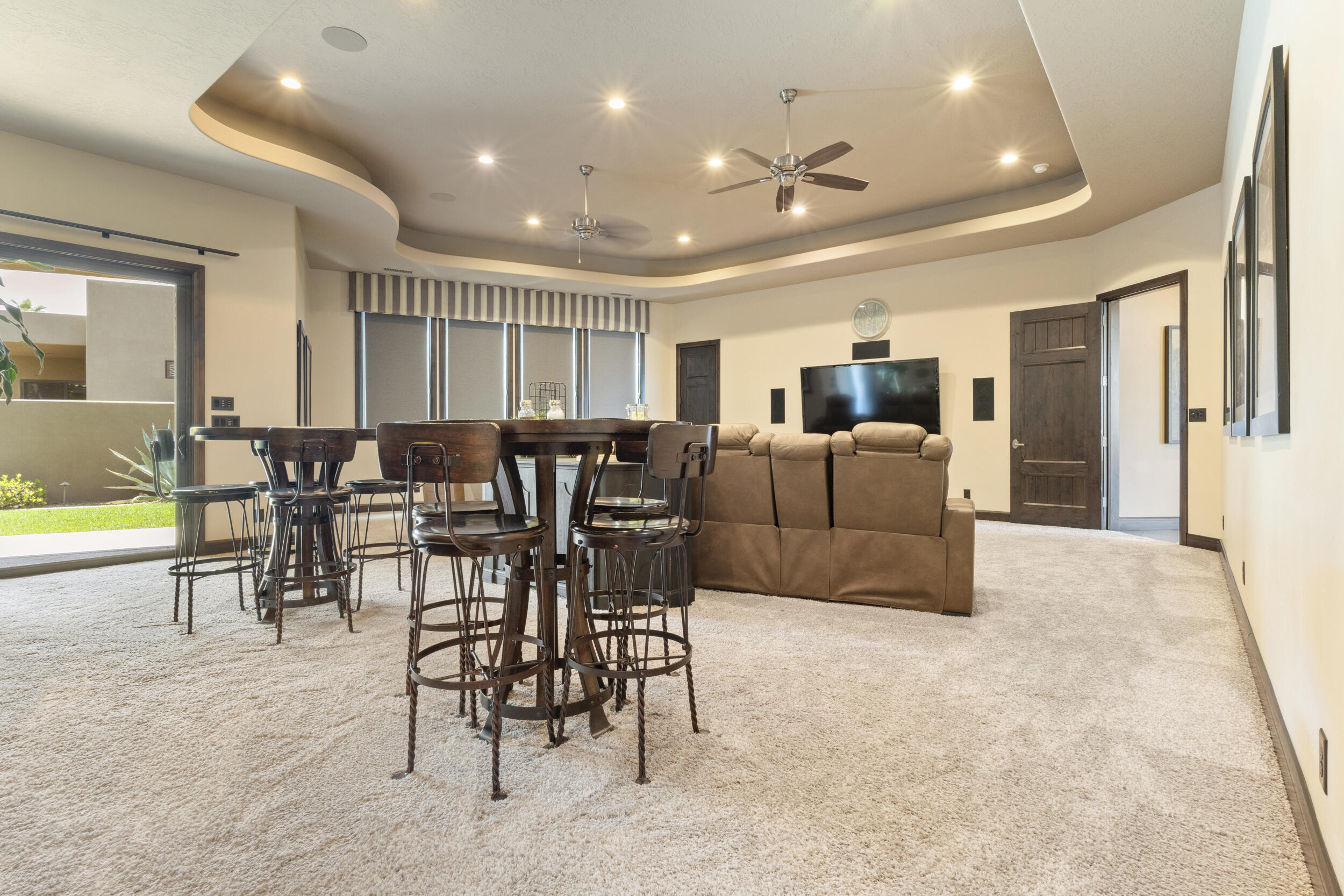 STONE CLIFF - Residential