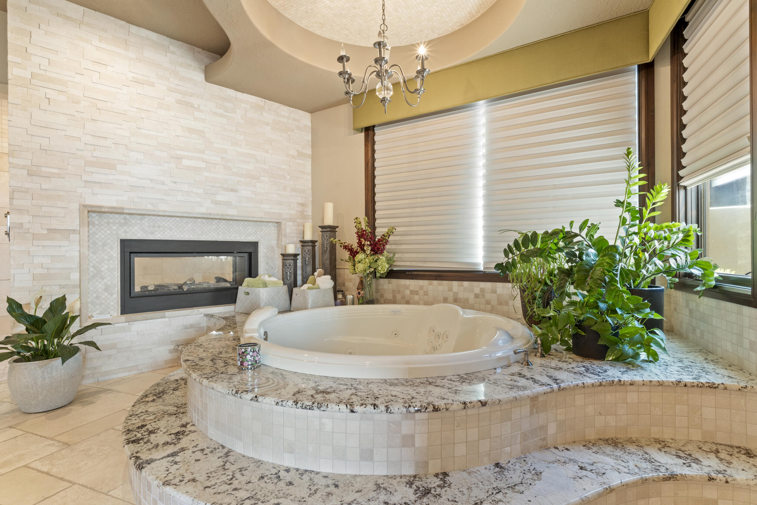 STONE CLIFF - Residential