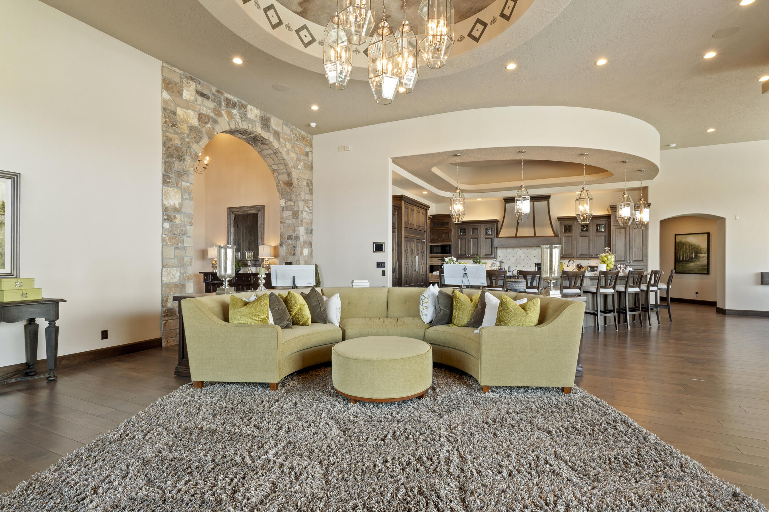 STONE CLIFF - Residential