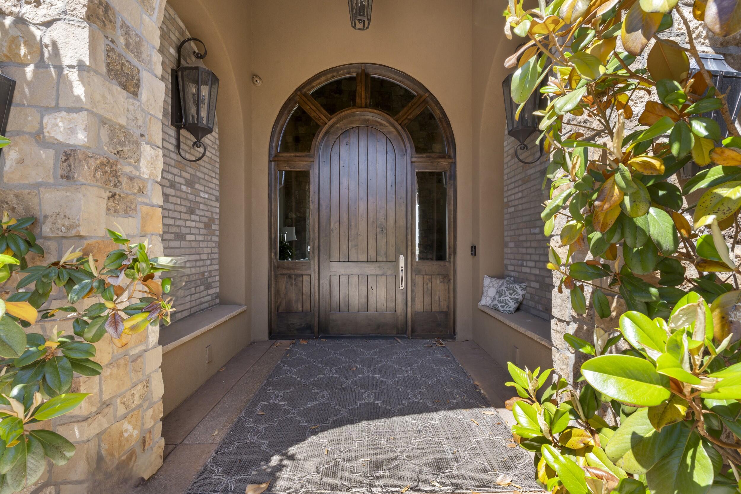 STONE CLIFF - Residential