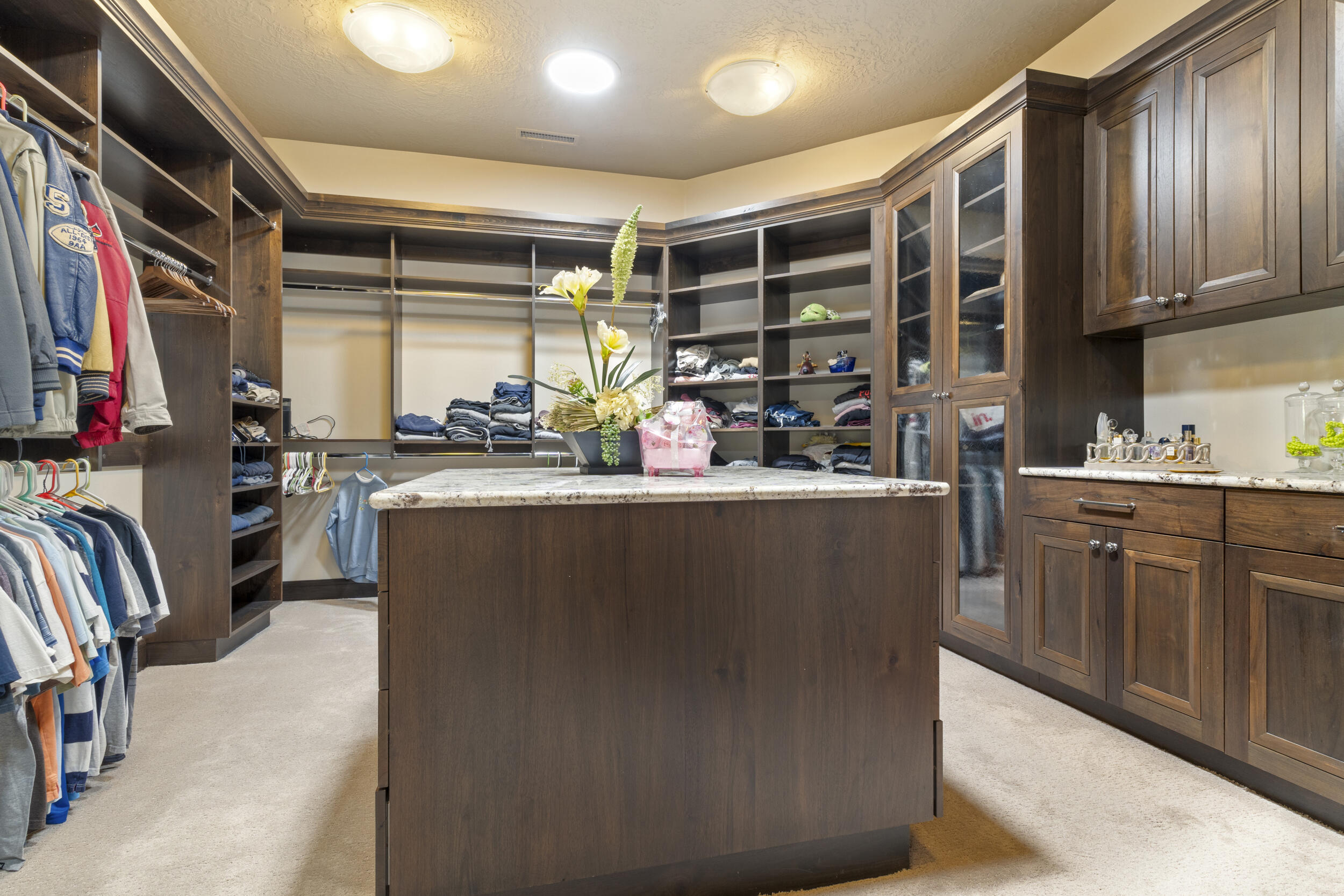 STONE CLIFF - Residential