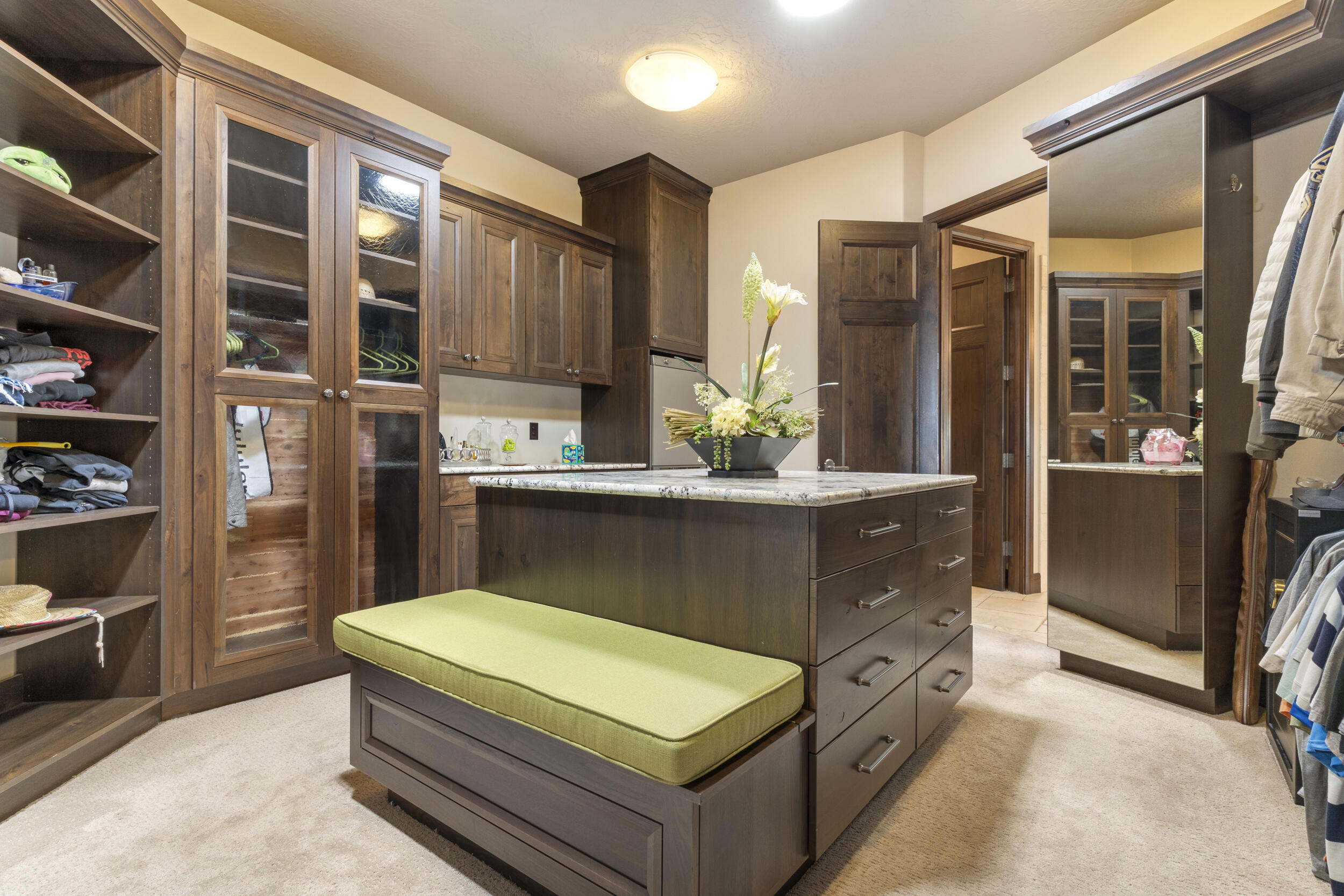 STONE CLIFF - Residential