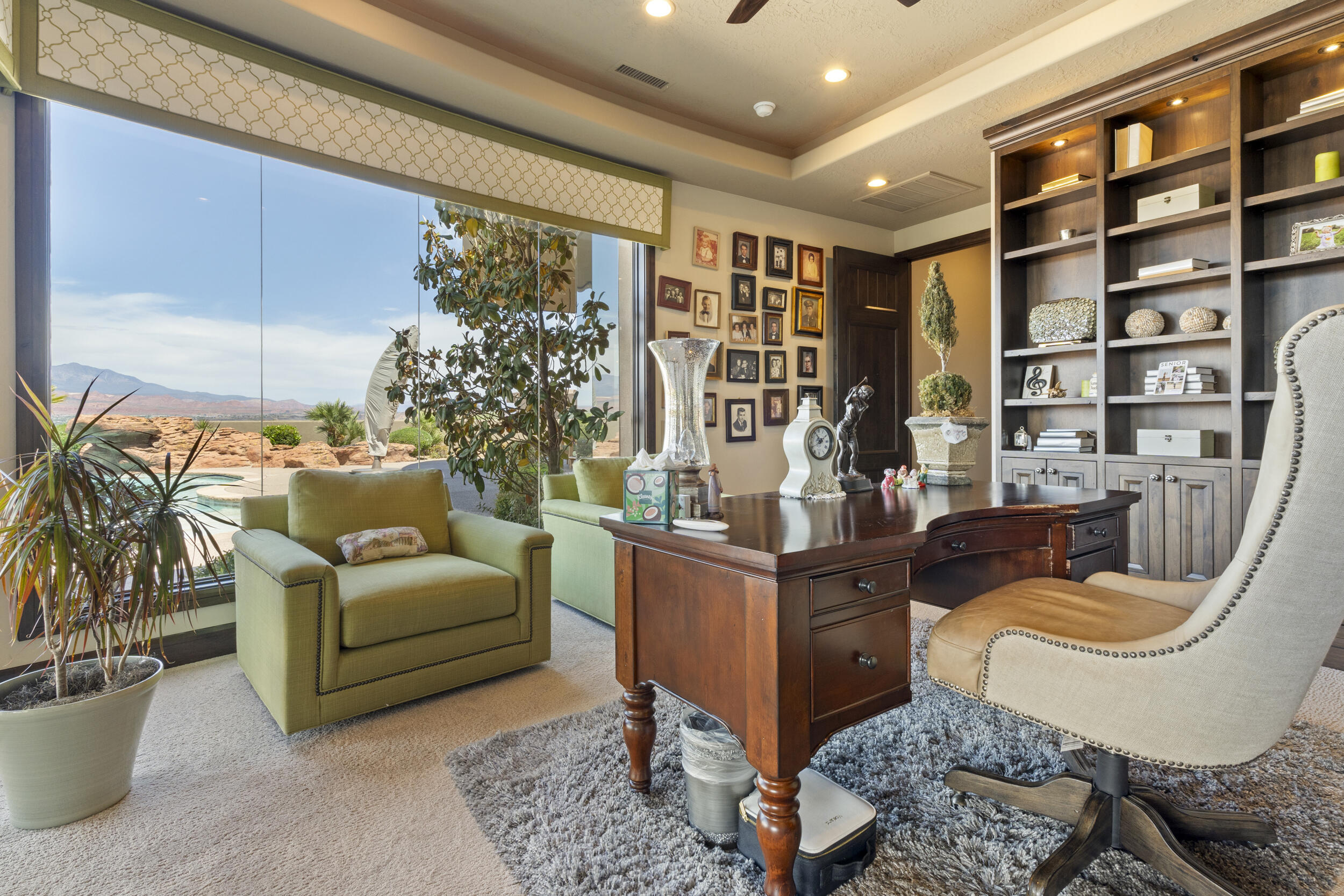 STONE CLIFF - Residential