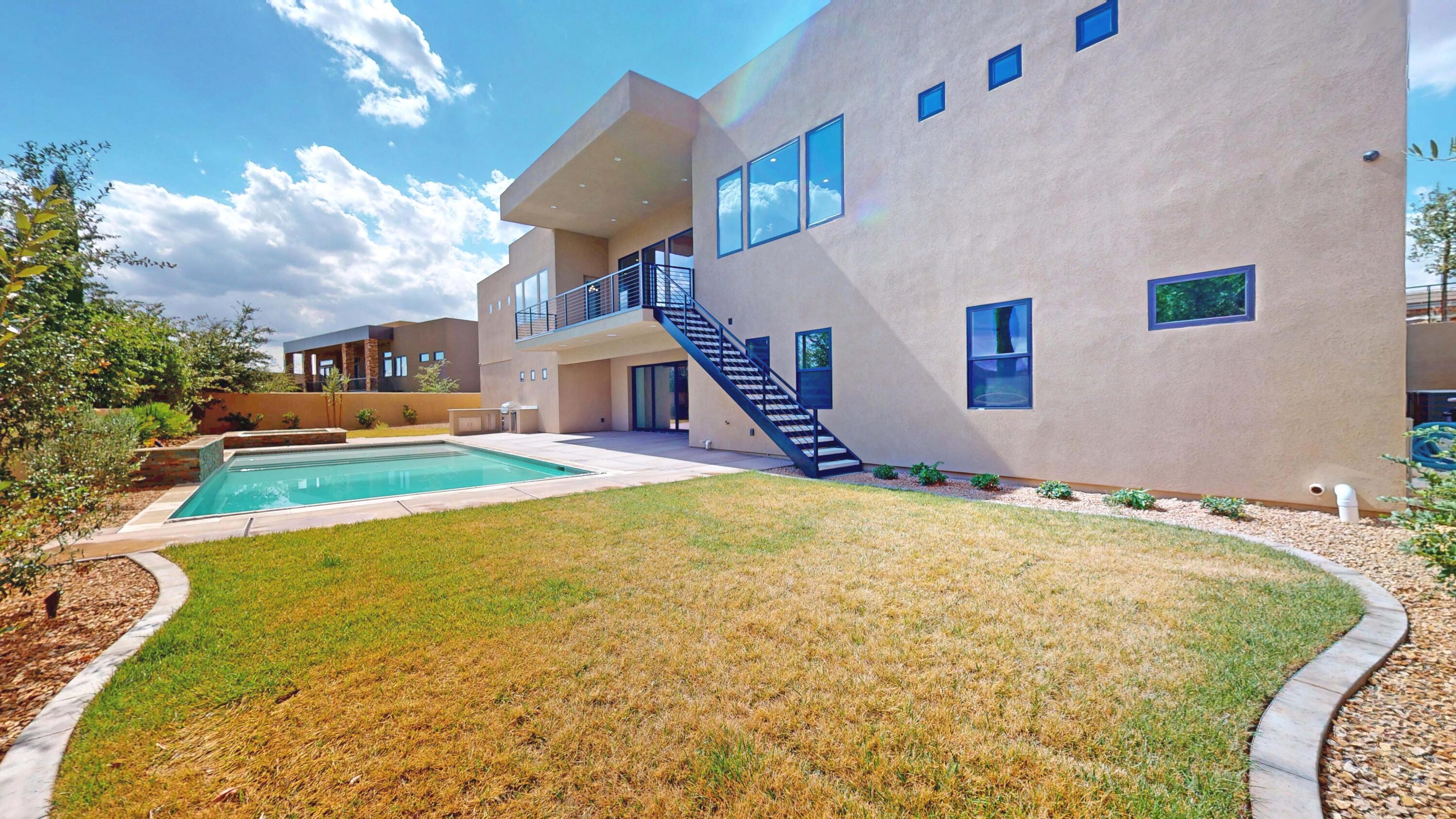 LEDGES OF ST GEORGE - Residential