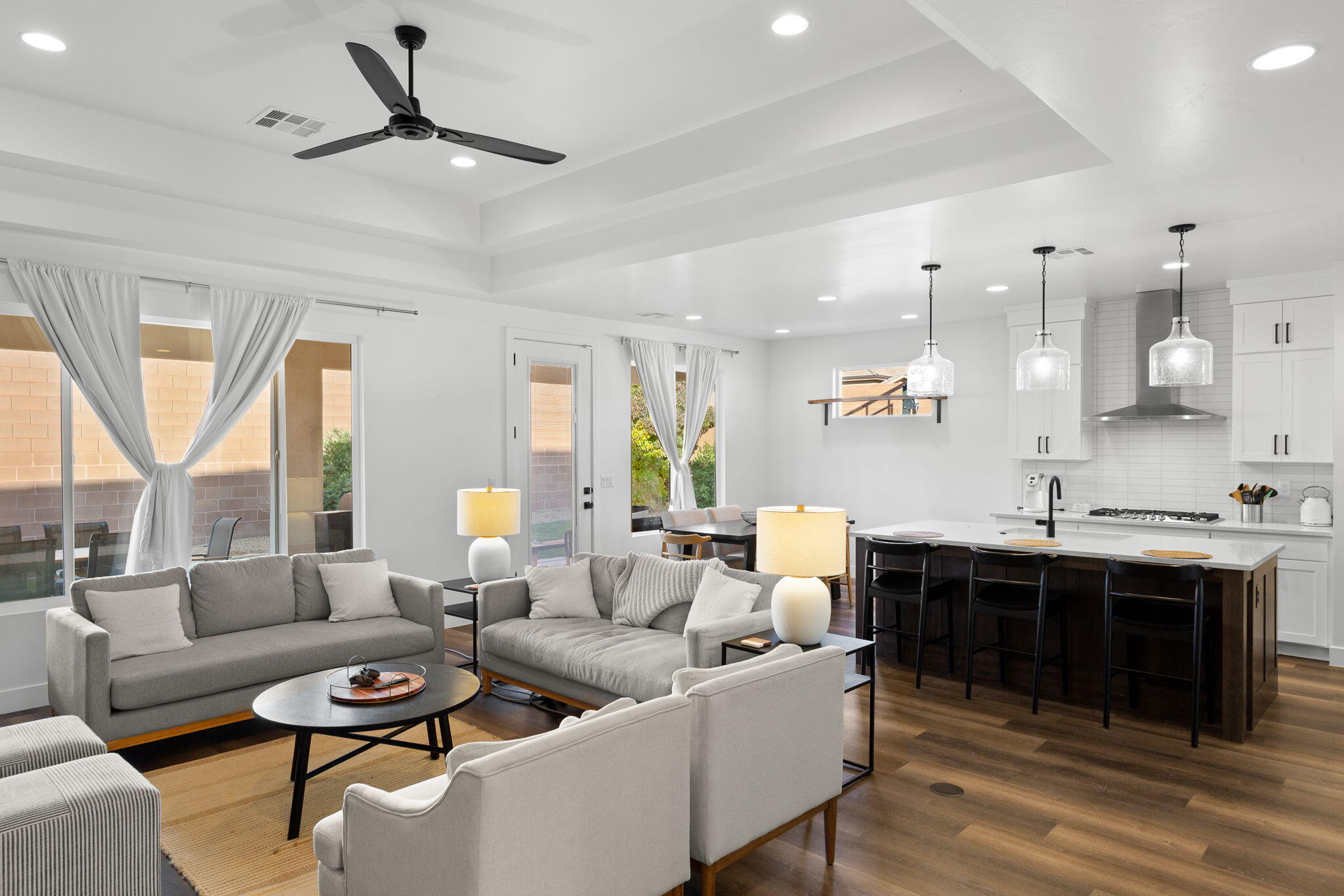 DESERT HEIGHTS - Residential