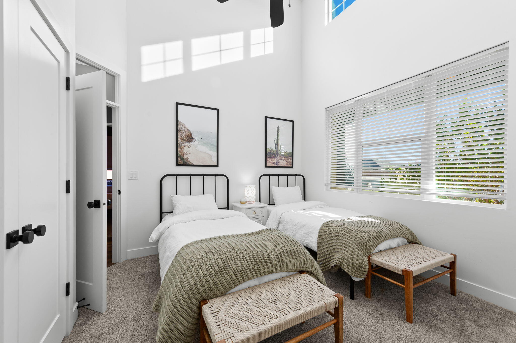 DESERT HEIGHTS - Residential